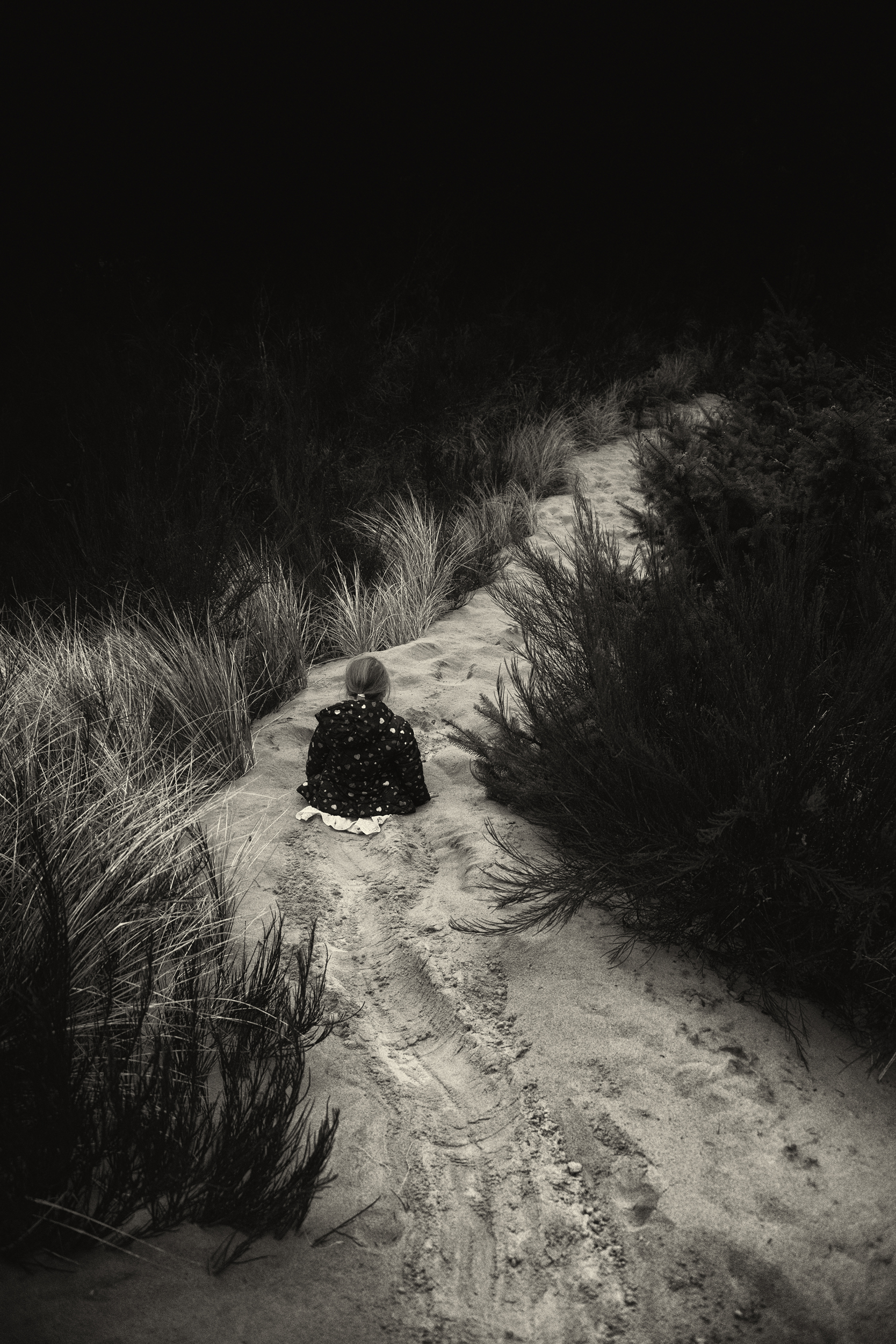 Sliding down the Dune