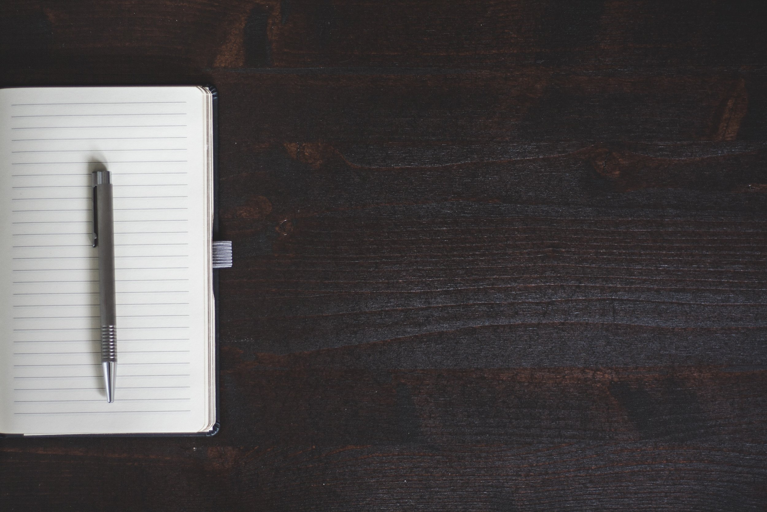 notebook-pen-table-97076.jpg