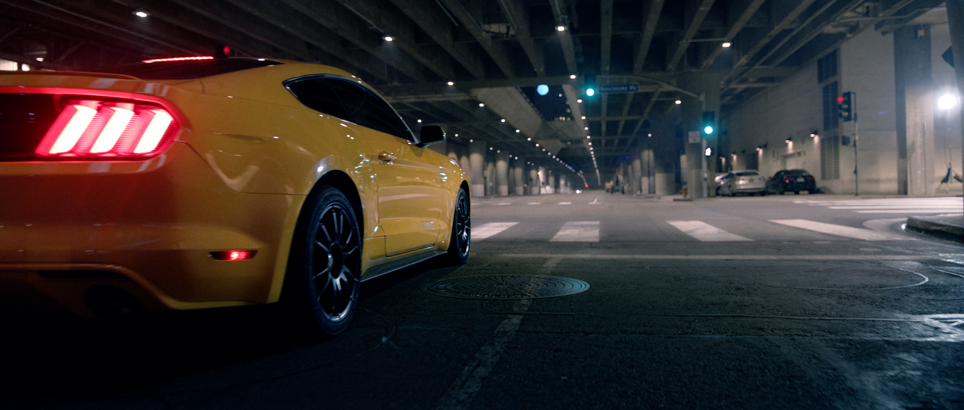 Goodyear Yellow Green light.png