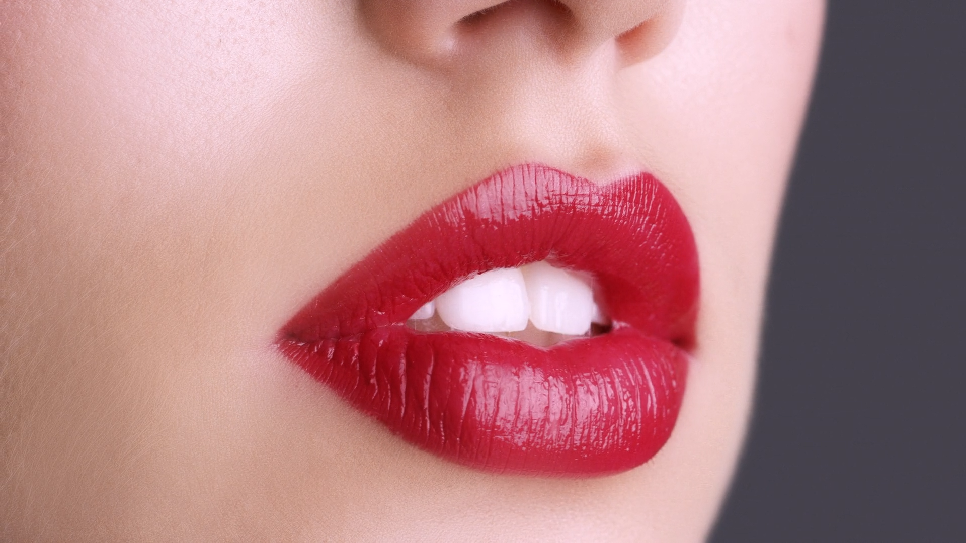 YSL parted lips.png