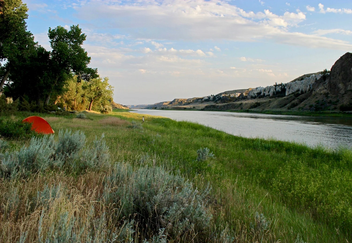 Mount-Ellis-Academy-Outdoor-School-Missouri-River-5.jpg