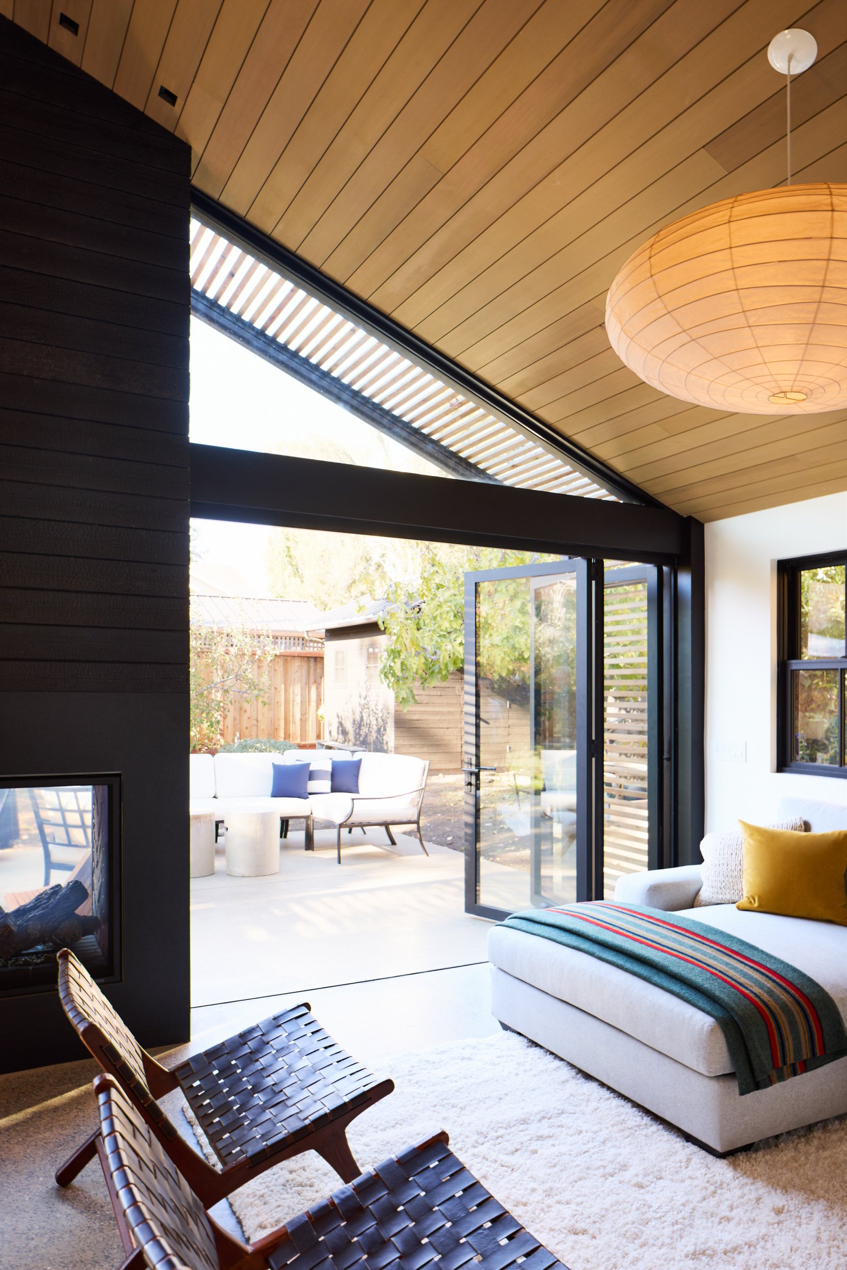 bi fold doors.jpg