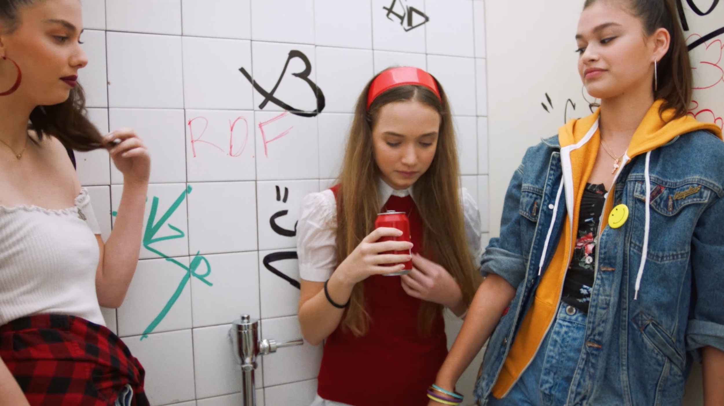 SODASTREAM - Closet Pop Drinker