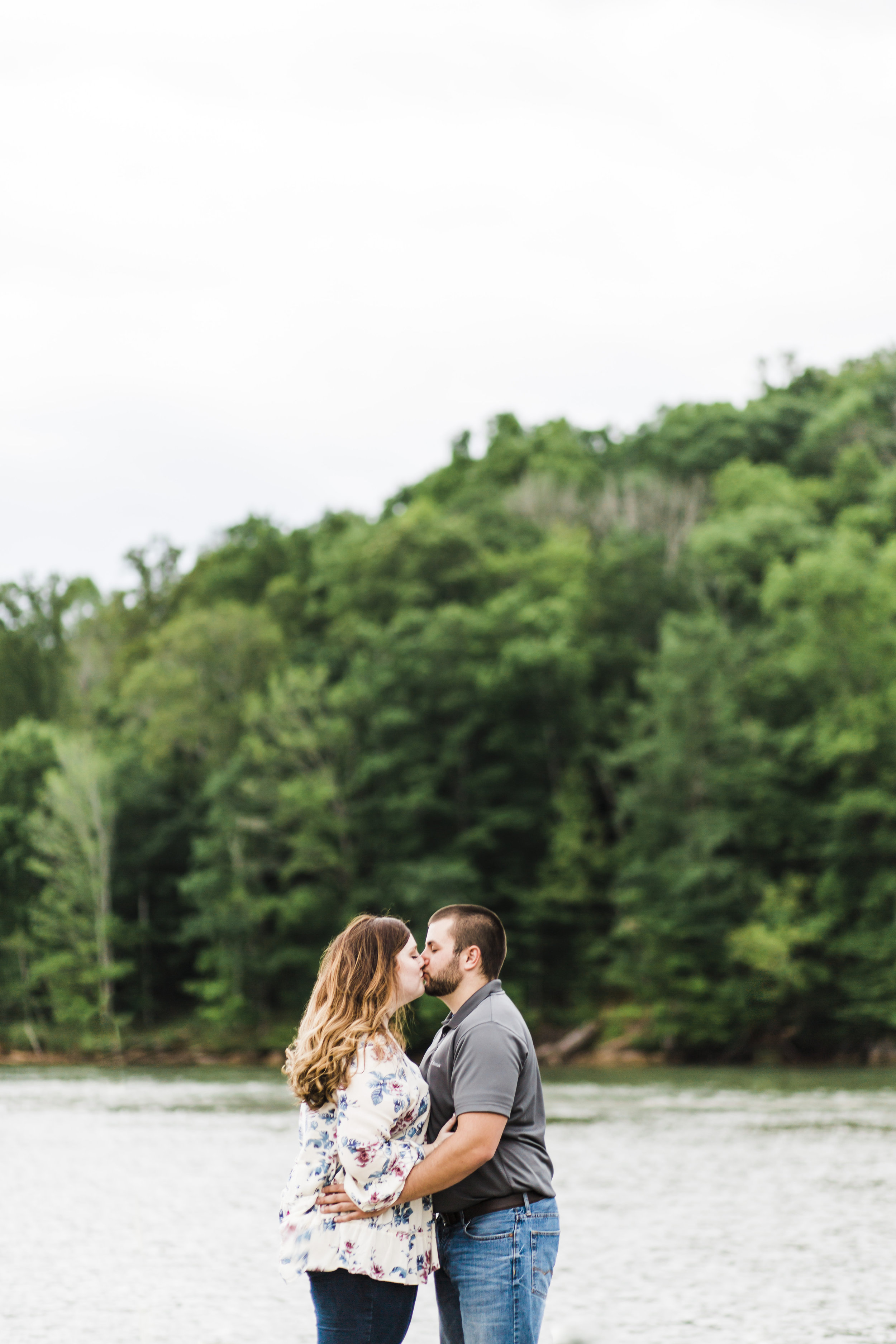 knoxville wedding photographers estate of grace farm melton hill engagement photos