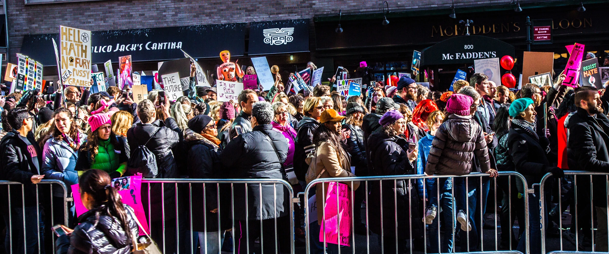 1.21.17_WomansMarch-136.jpg