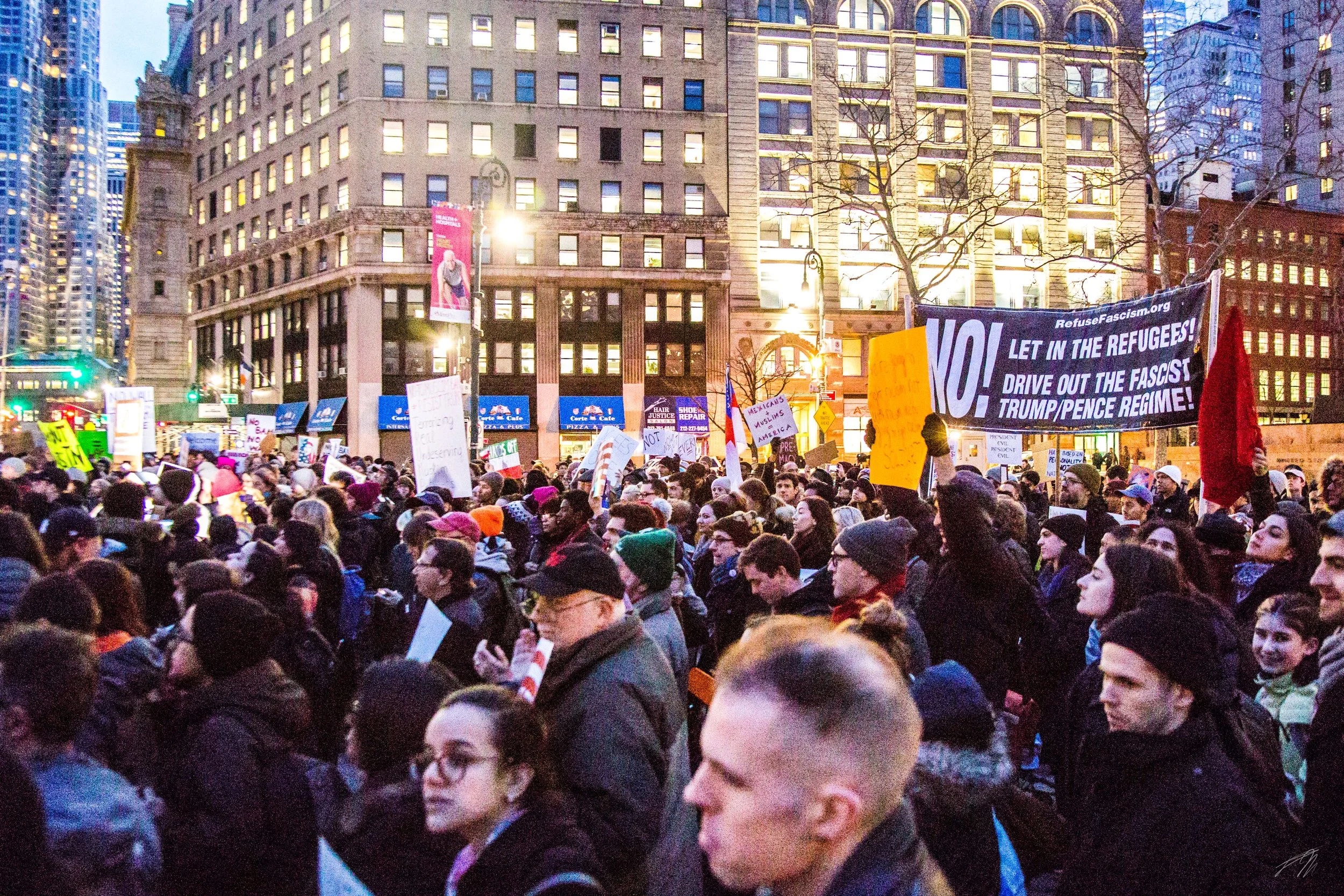 2.1.17_NoBanNoWall_FoleySquare_DavidMoriya-12.jpg
