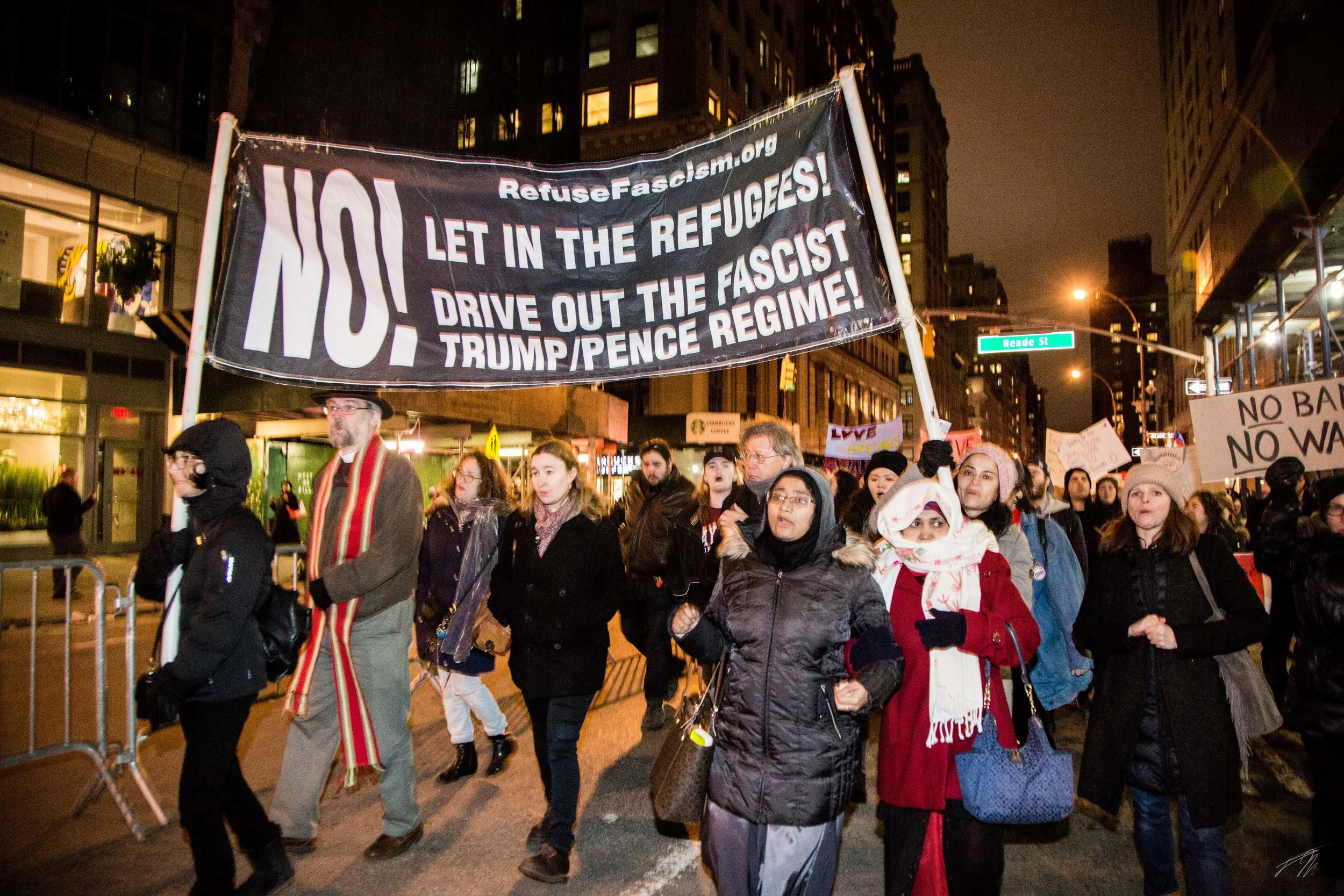 2.1.17_NoBanNoWall_FoleySquare_DavidMoriya-96.jpg