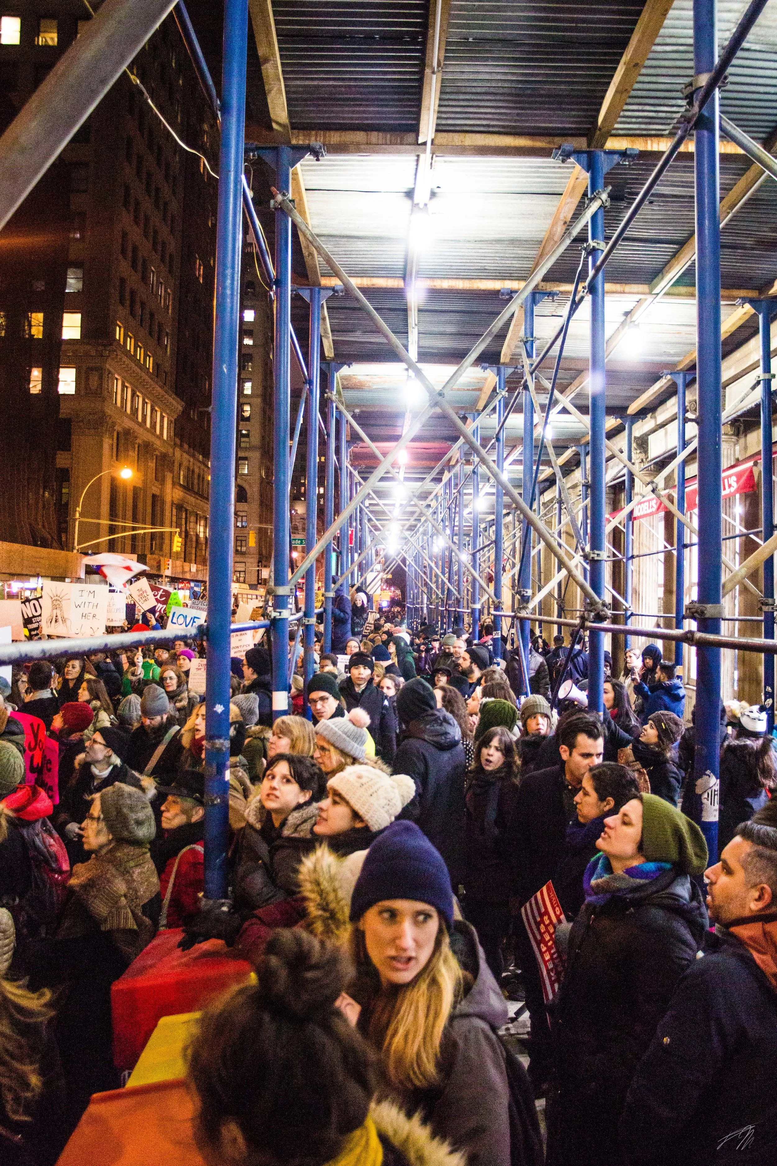 2.1.17_NoBanNoWall_FoleySquare_DavidMoriya-102.jpg