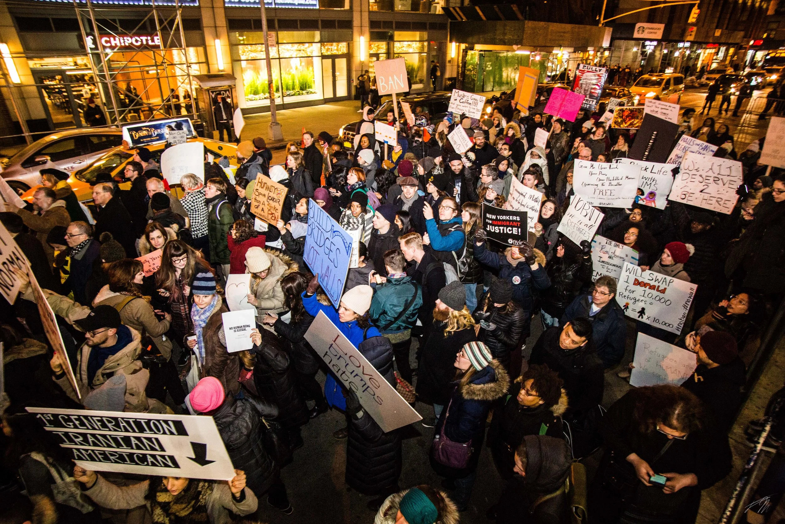 2.1.17_NoBanNoWall_FoleySquare_DavidMoriya-111.jpg