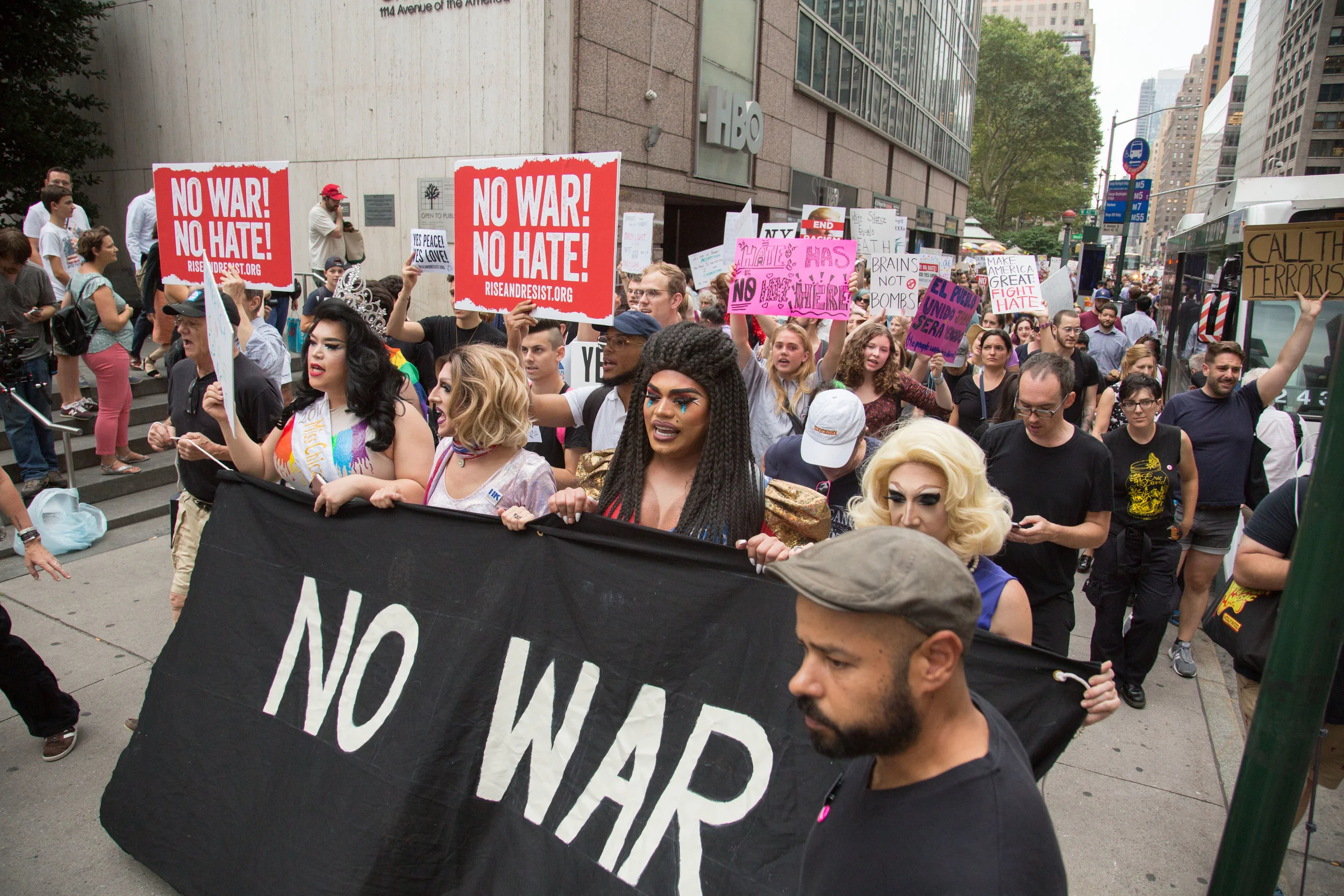 8.14.17_RiseResist.NoWar-105.jpg