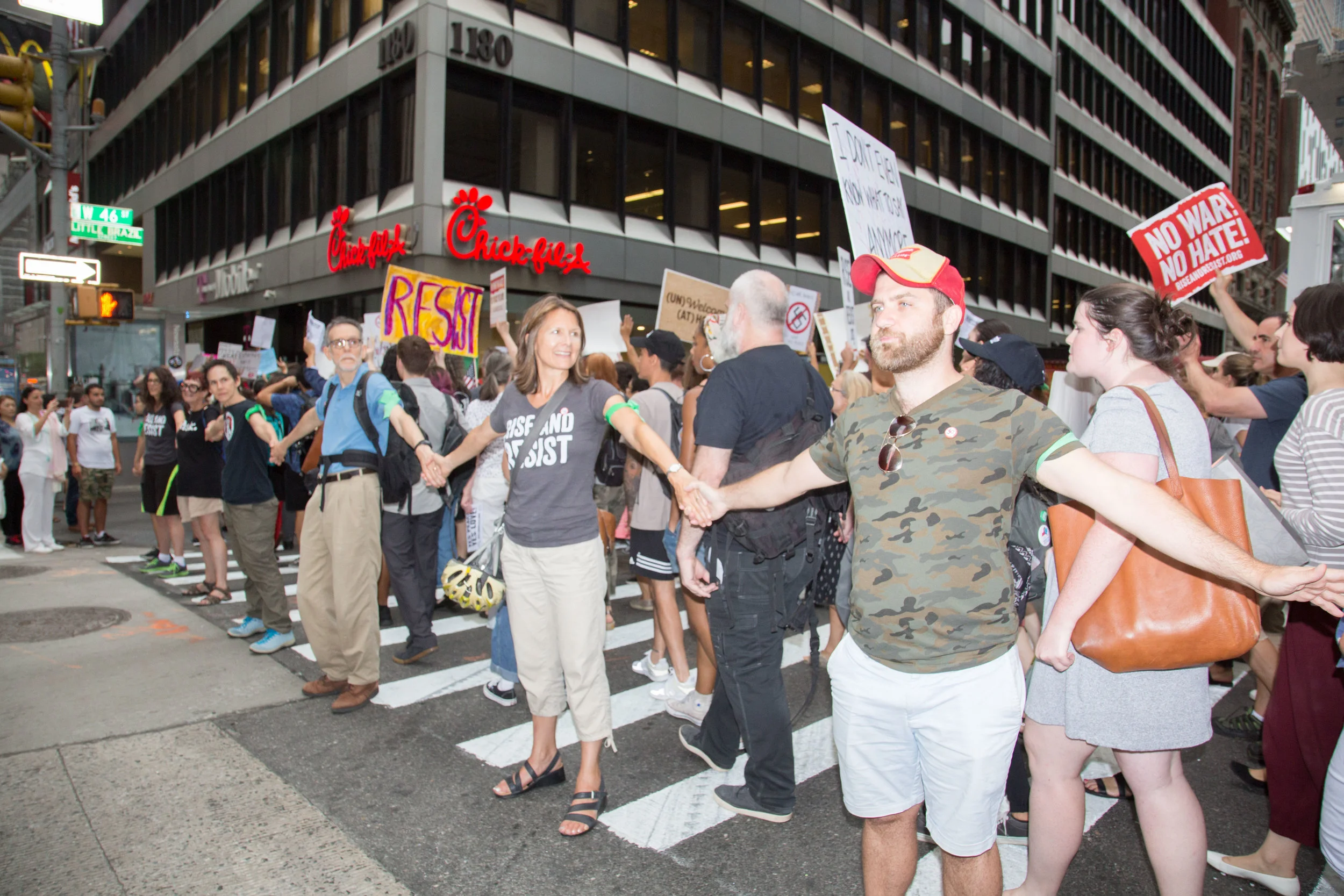 8.14.17_RiseResist.NoWar-124.jpg