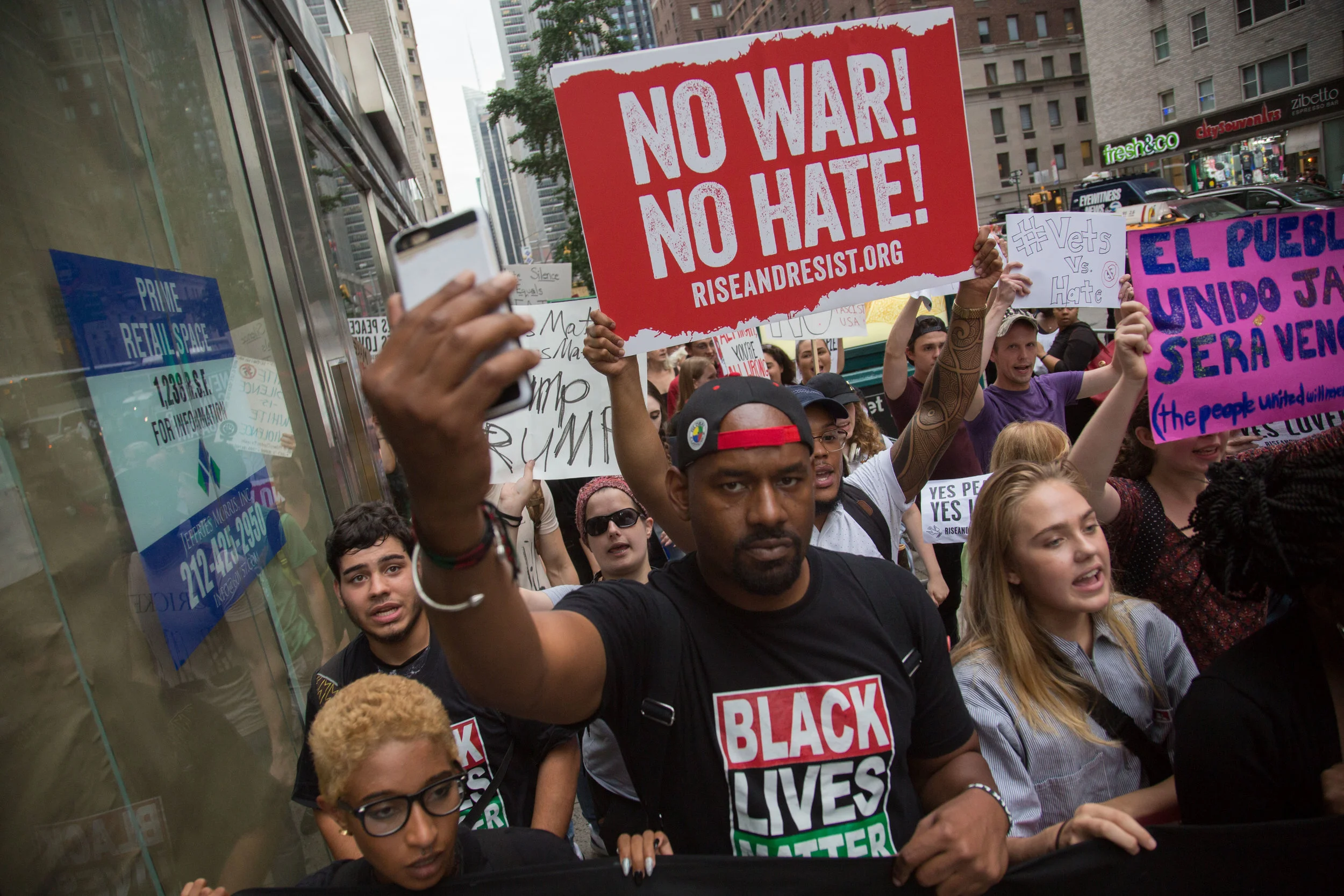8.14.17_RiseResist.NoWar-166.jpg