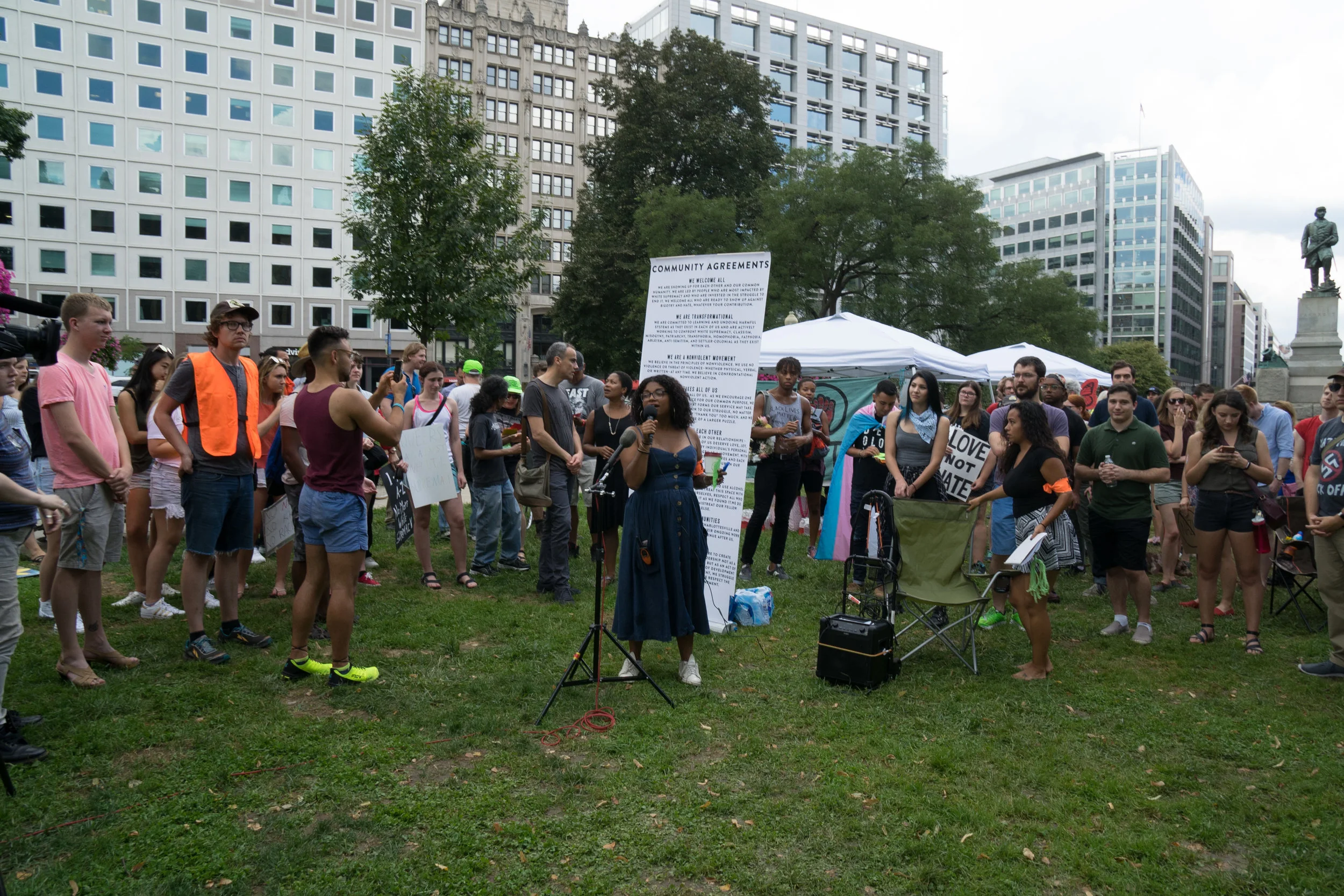 9.18.17_CvilleSquare-140.jpg