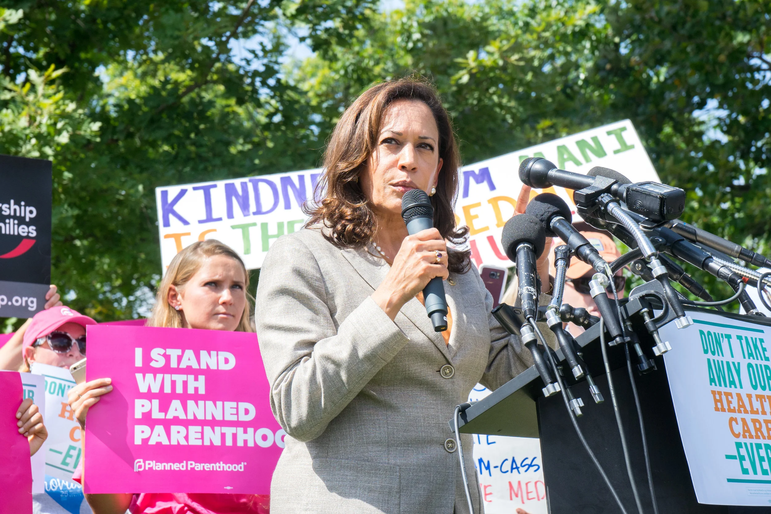 9.18.17_ProtestontheHill-33.jpg