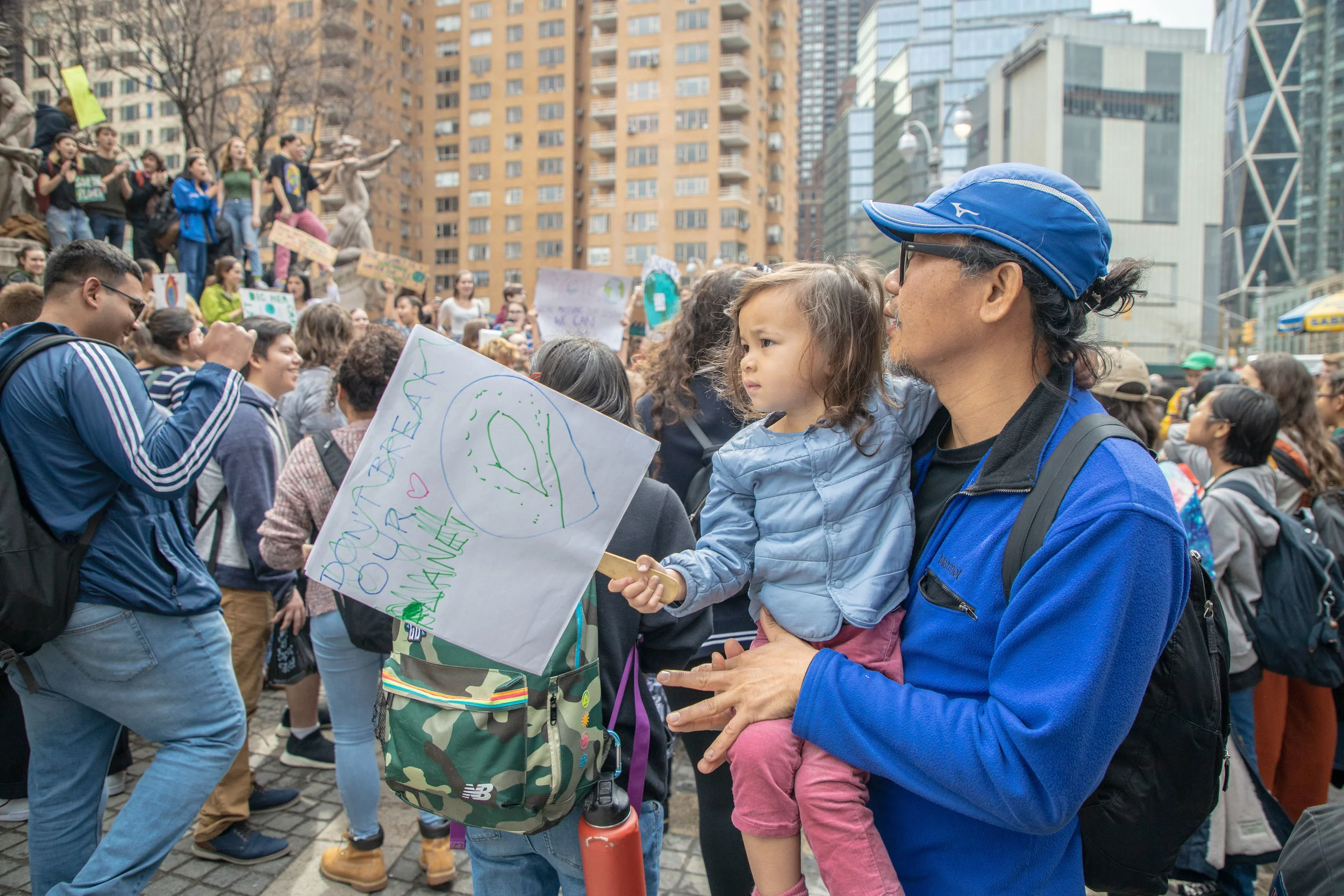 3.15.19_YouthClimateStrike_NYC_ColumbusCircle-9.jpg