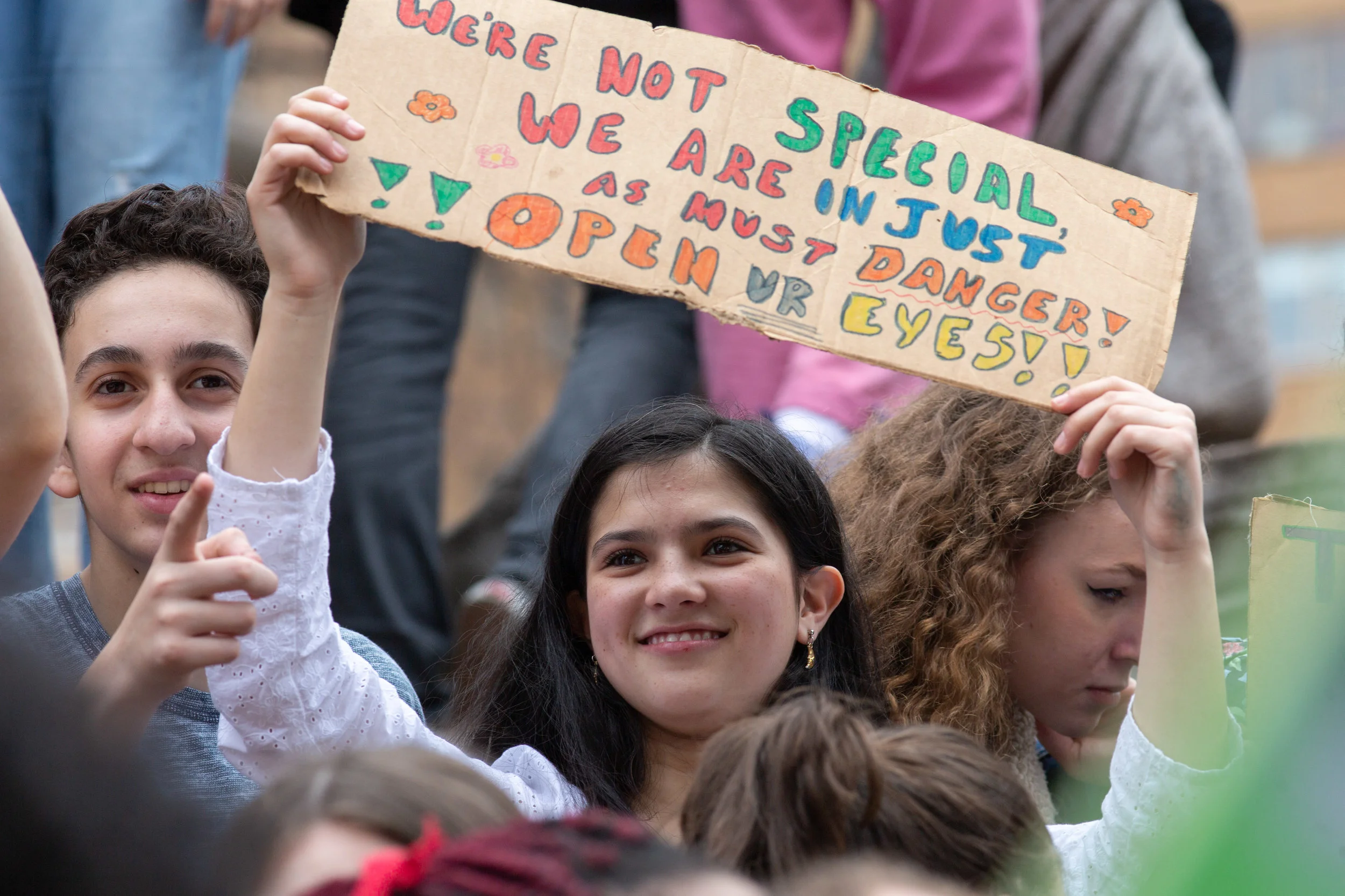 3.15.19_YouthClimateStrike_NYC_ColumbusCircle-48.jpg
