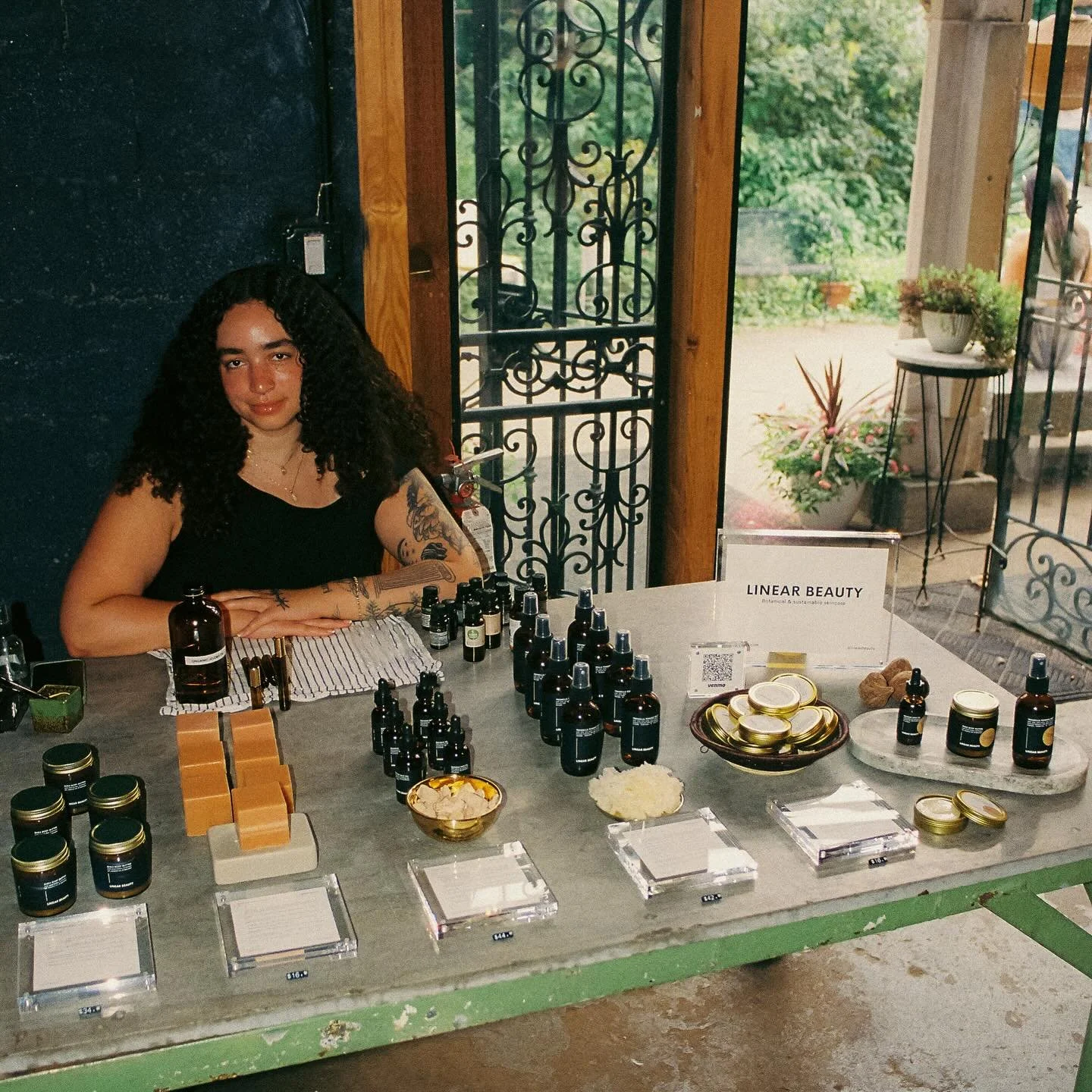 I will be vending today 9/11 at Crane Art&rsquo;s Second Thursday from 6-9pm! Come check out my table in the lobby as well as @thesablecollective and the opening of @lustergallerystudio

📸: @jojogabbfilm