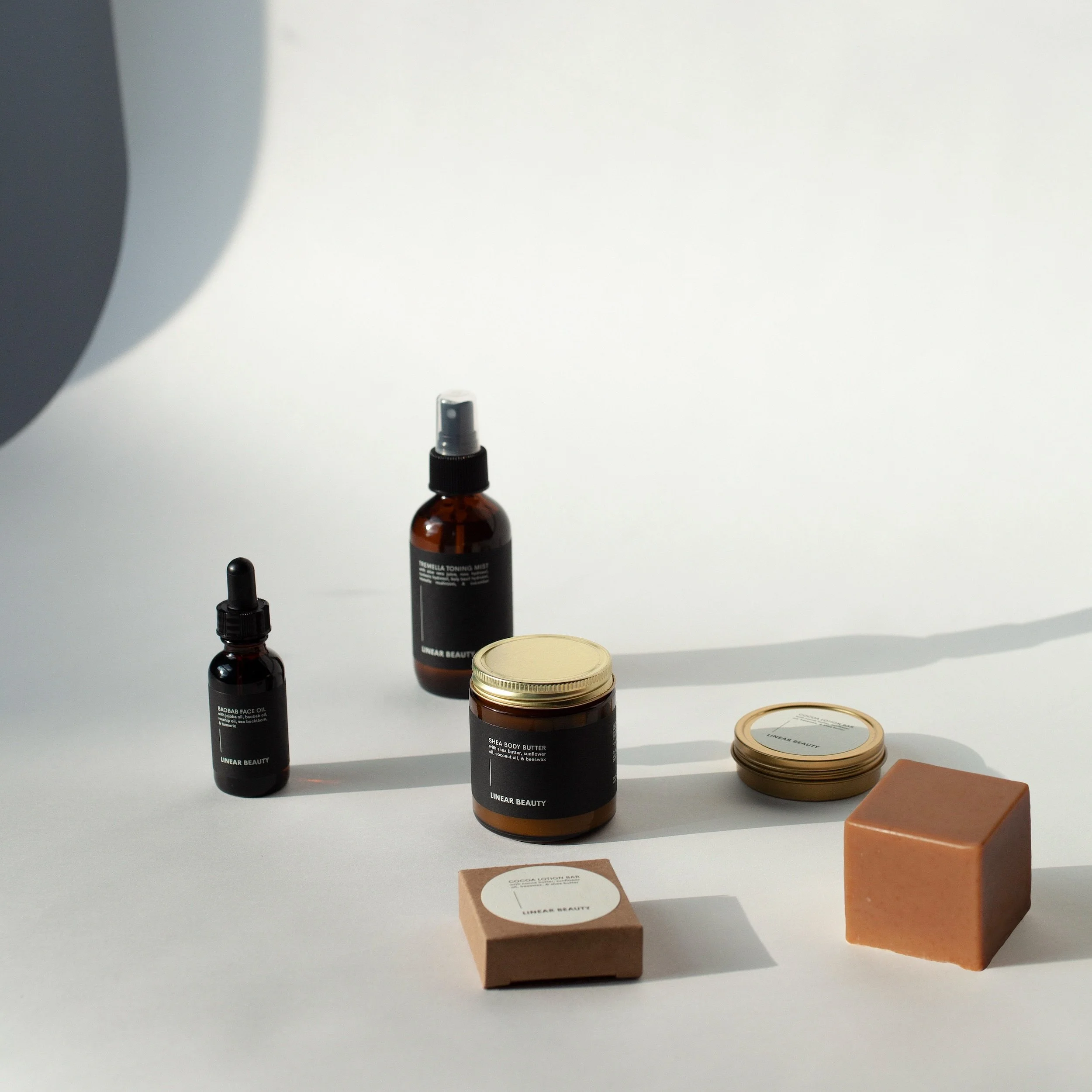 Less is more.

You don&rsquo;t need a 10-step routine, just the essentials.