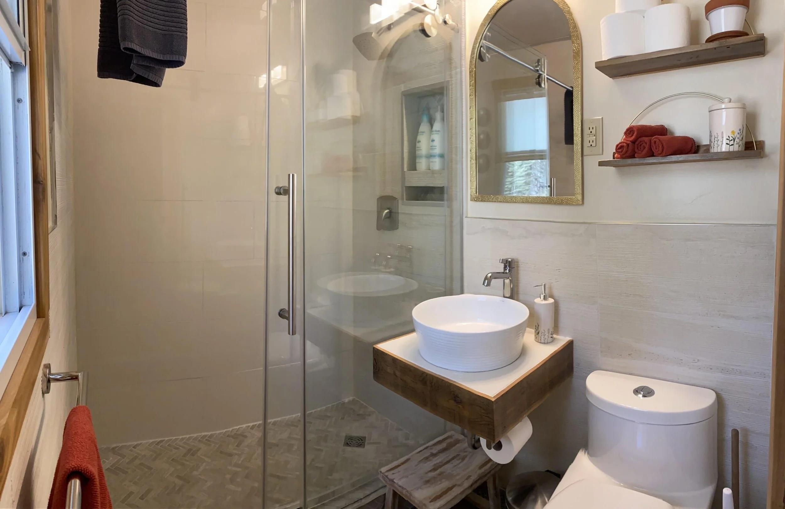 small red house 5.jpeg