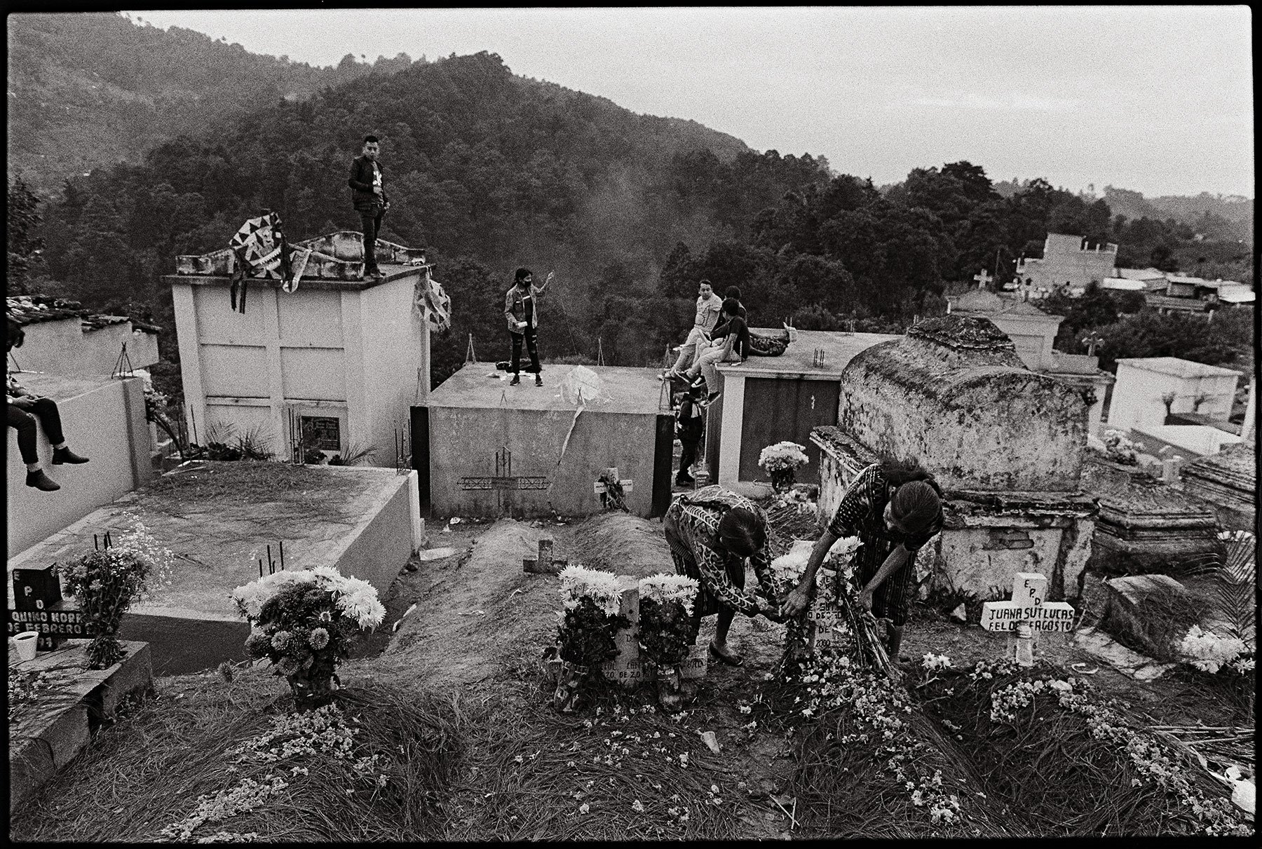 Shadows-of-the-Saints-Guatemala-J-Lambert-Film-03.jpg