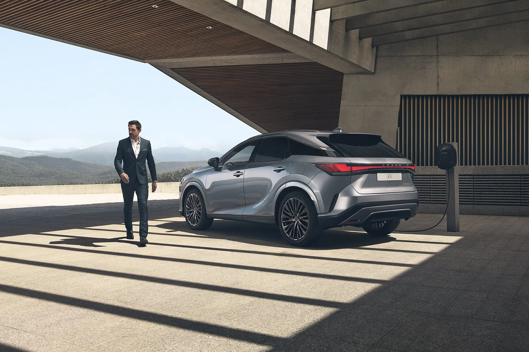 LexusRXPhevHeader.jpg