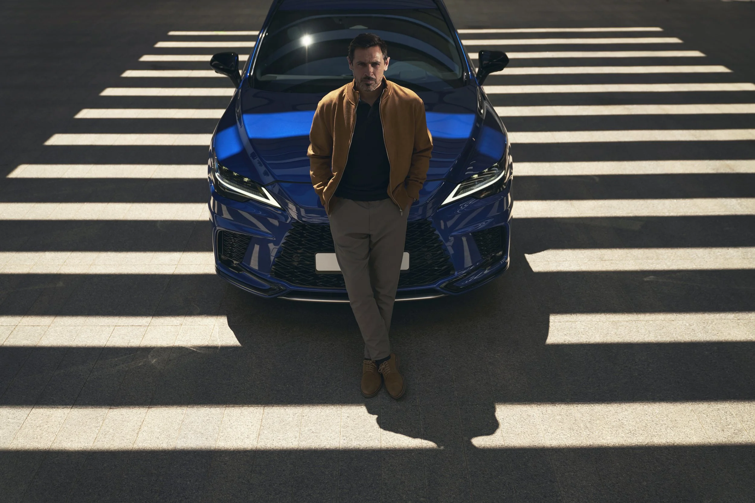 Lexus_RX_KV_Lifestyle_Sapphire-Blue-F-Sport-500H_106-02a_FINAL LR.jpg