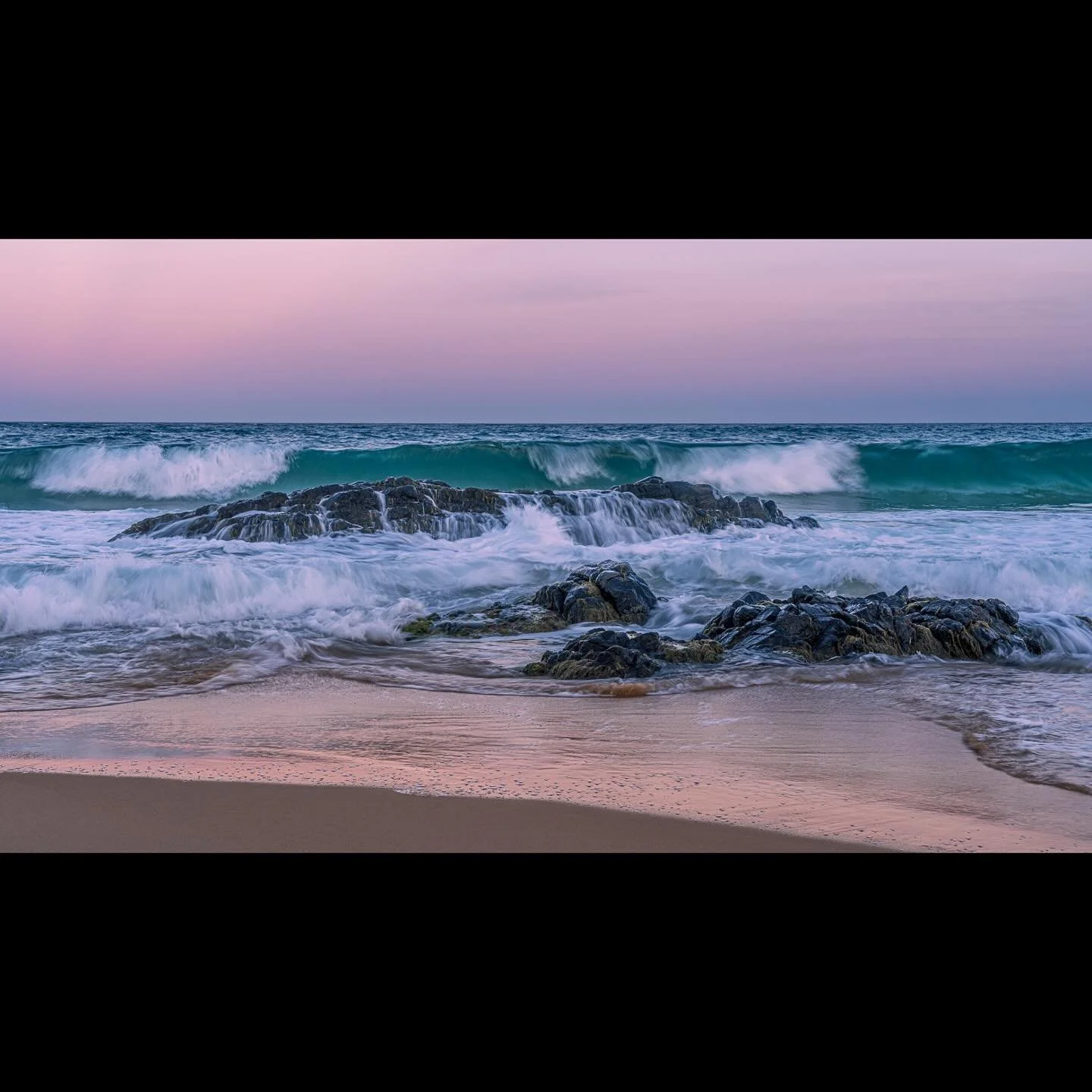 “Premonition ”
Reverse Sunset / Maringo Beach, Eurobodalla, NSW, Australia .
Checking out locations for a sunset shoot on my last day camping a few weeks back, Maringo Beach looked very promising!
Lots of interestingly shaped rocks for w