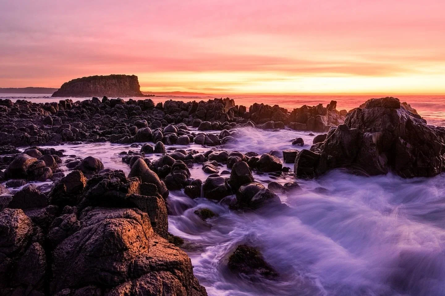 &ldquo;The Stack&rdquo;

Sunrise / Minnamurra Headland, South Coast, NSW, Australia .

To the north, Stack Island a.k.a Rangoon Island. Playing a supporting role as part of a be-yewtiful morning! 😁