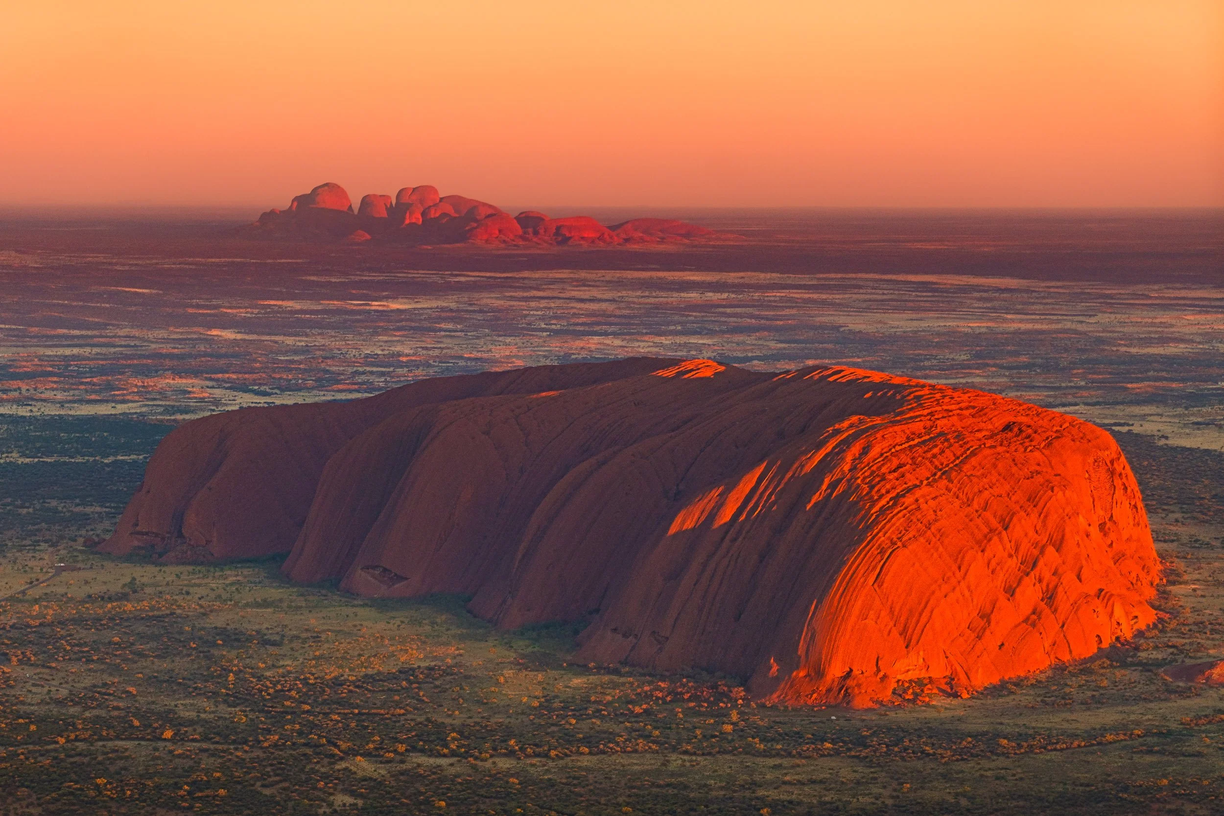 Uluru (2017)