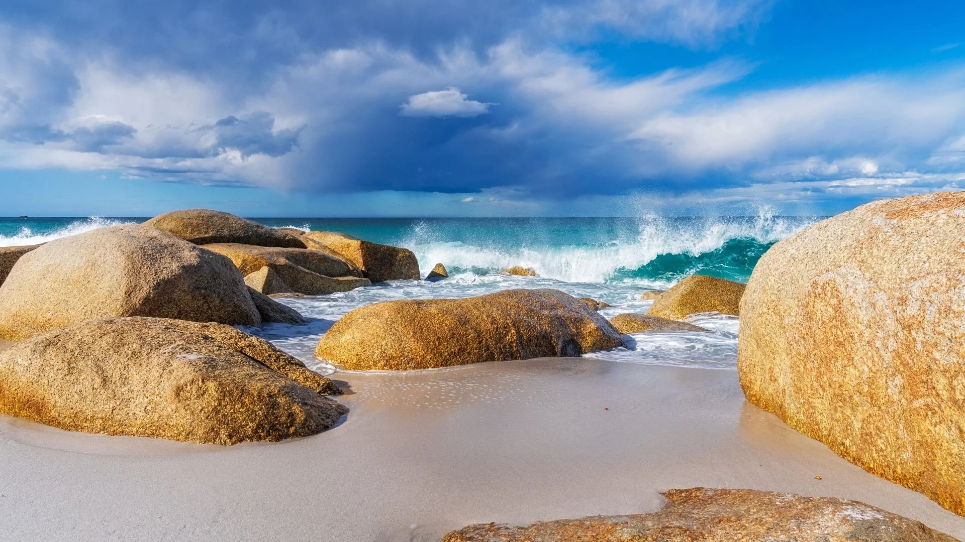 &ldquo;Worth a Look!&rdquo;
Mid Afternoon / Bay of Fires, Tasmania, Australia 

Free camping along Bay of Fires and the weather has been mixed.
Another storm front came and went and hung out over the sea. 

Worth a look I thought!
