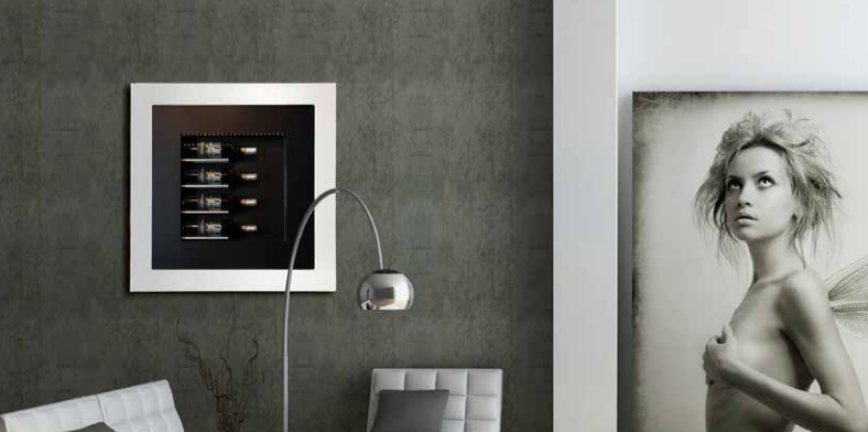 Minibar 2 low res.PNG