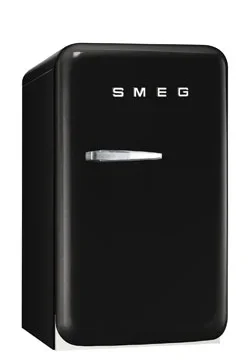 Mini frigo SMEG design vintage anni 50 per suite hotel SM40L