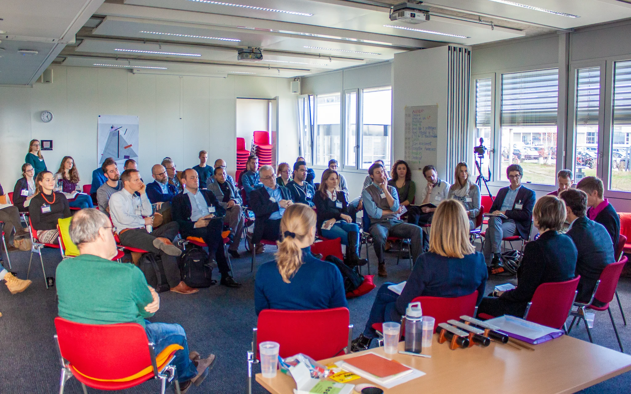 Impressions from the exchange with political and public administration representatives.