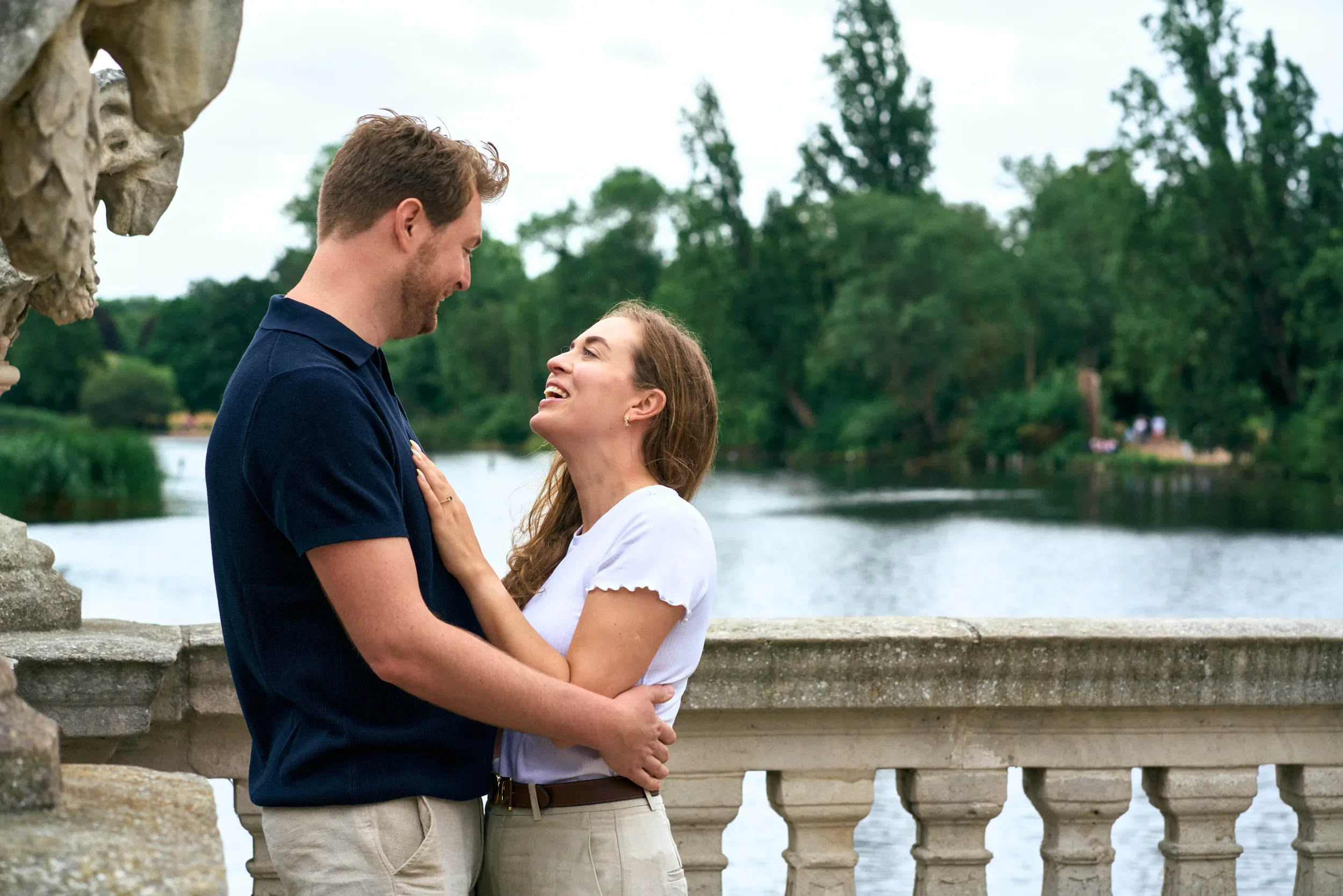 couple-engagement-italian-gardens-london-kate-7.webp