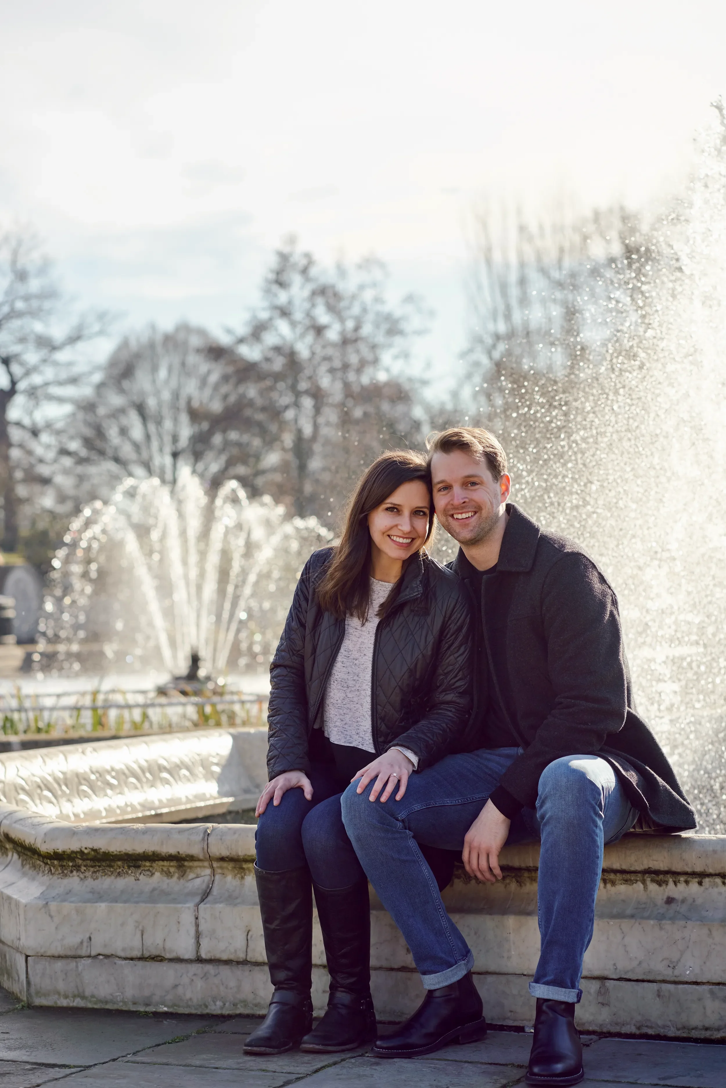 couple-engagement-kensington-gardens-london-kate-9.webp