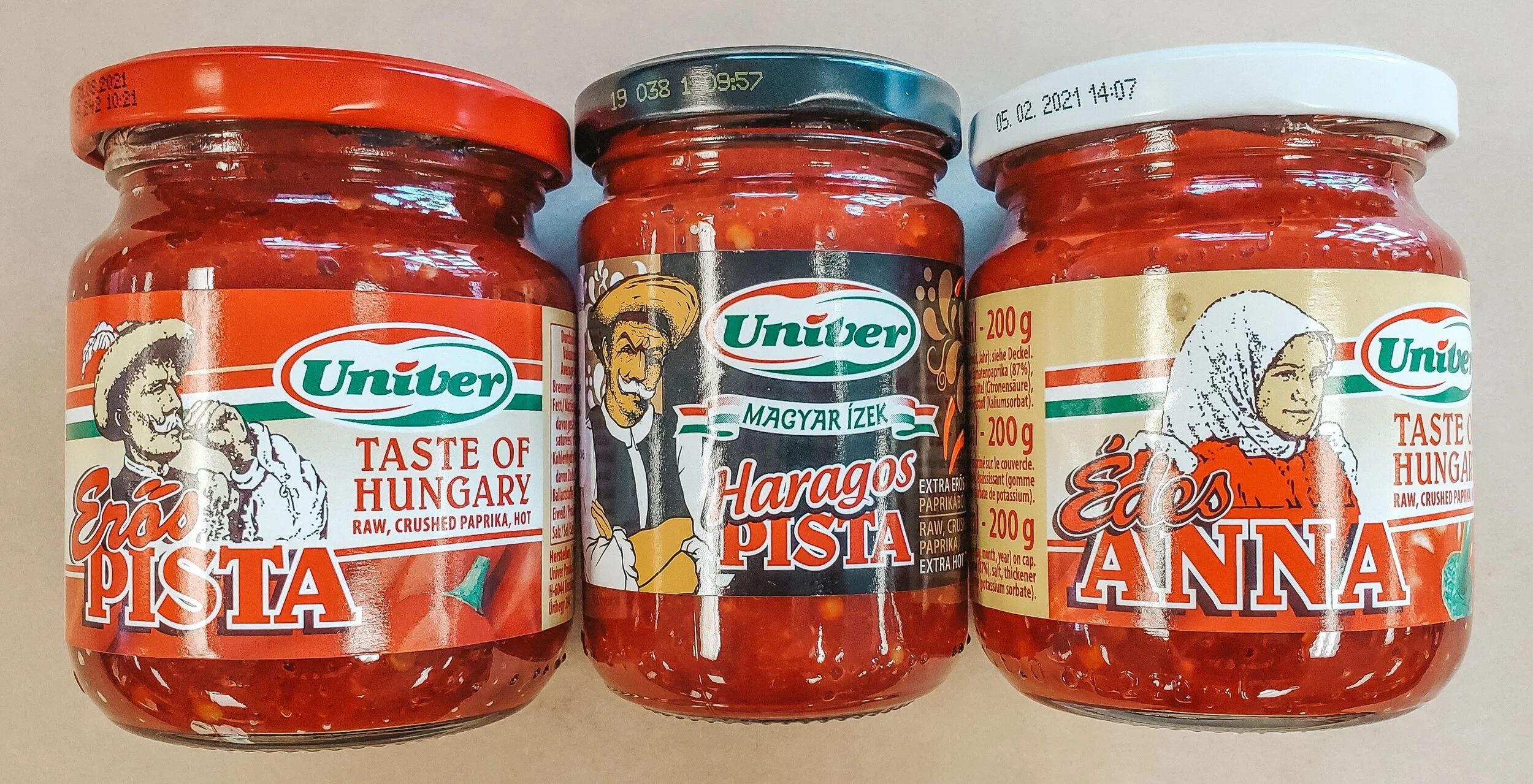 UNIVER EROS PISTA & EDES ANNA.jpeg