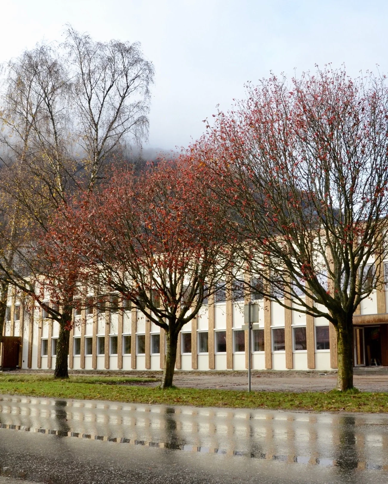 Fasade Luster rådhus, etter rehabilitering