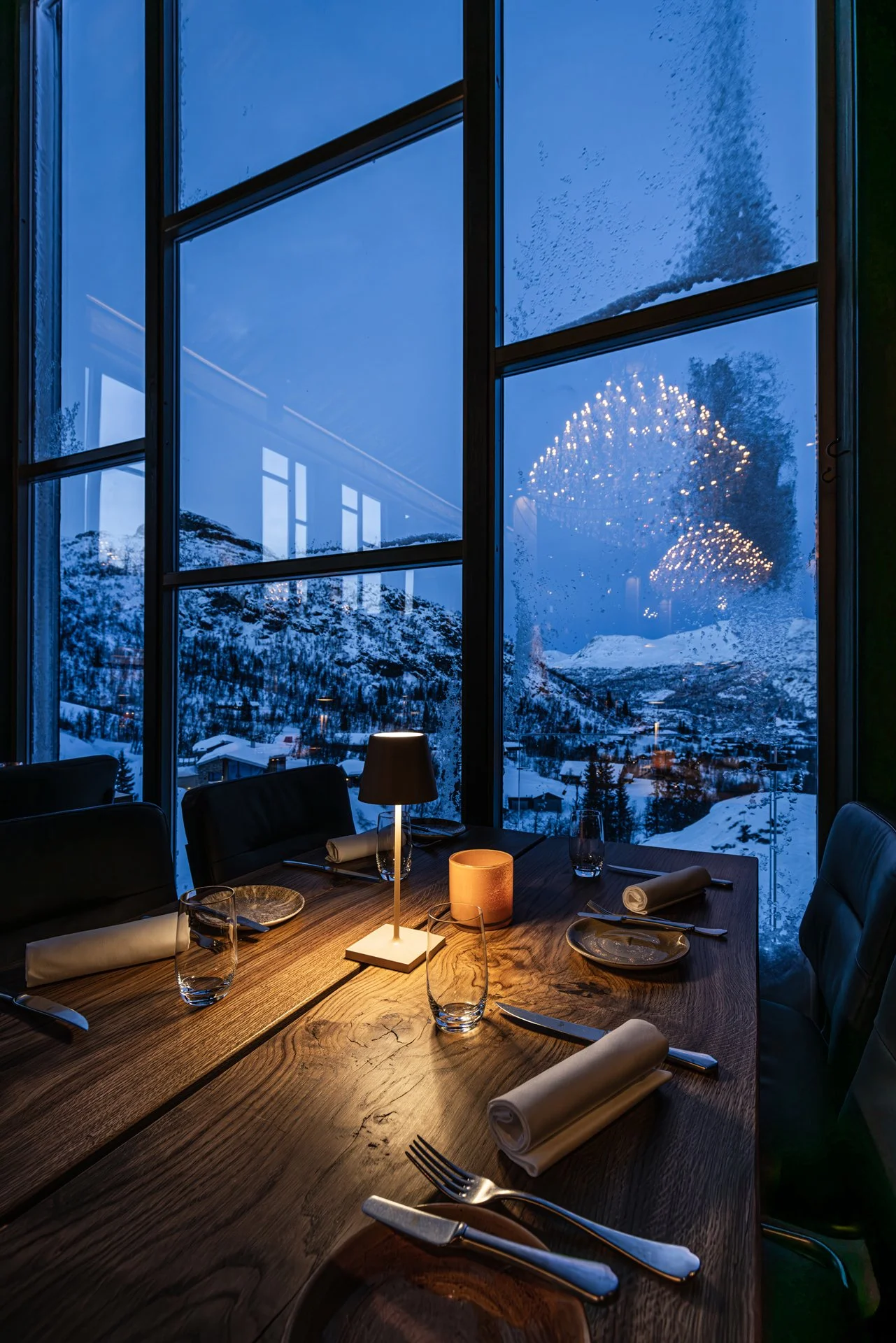 Interiør restaurant Skigaarden Hemsedal