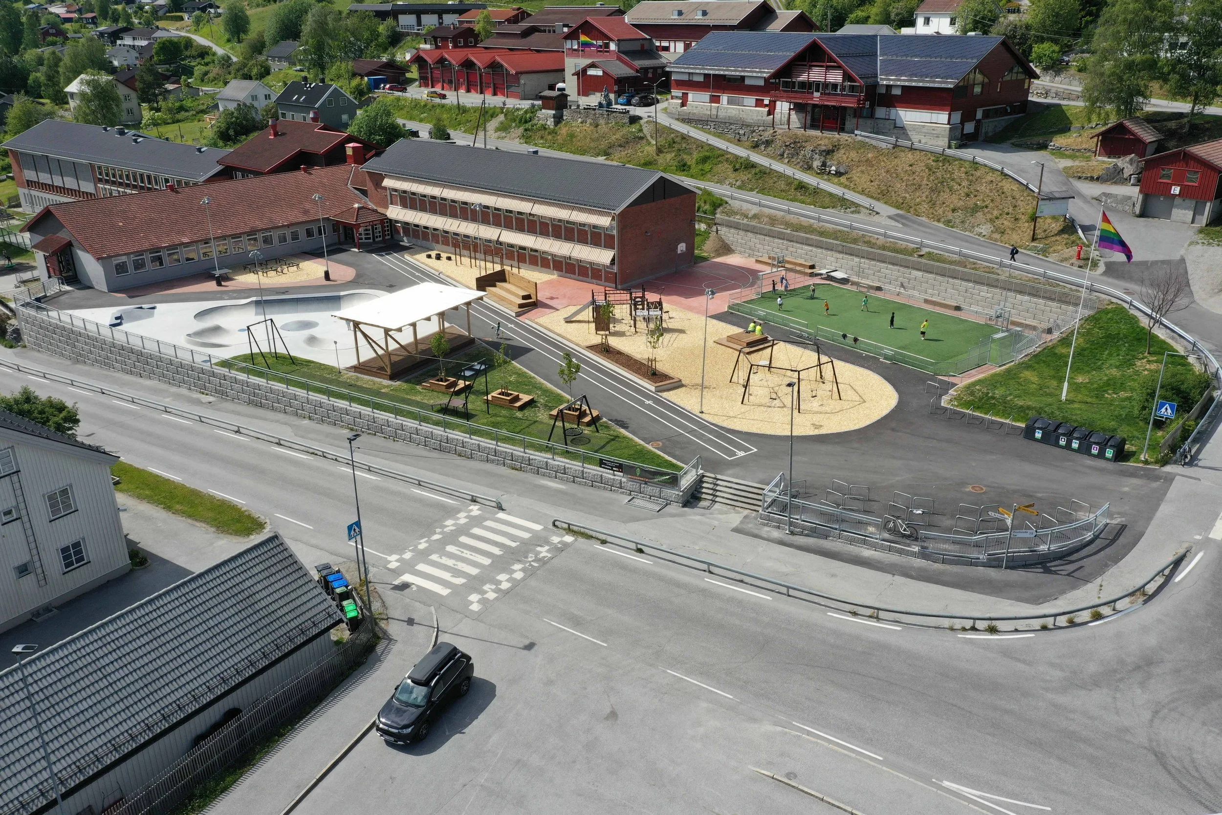 Oversiktsbilde Nedre-Ål skule