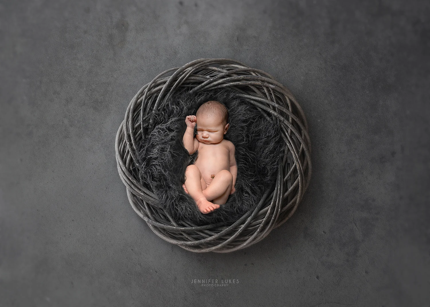 bellevue-newborn-charcoal-gray-basket.jpg
