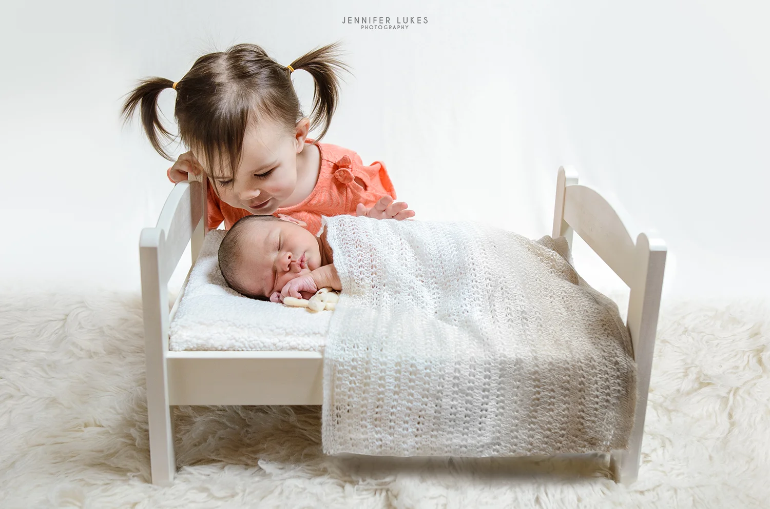 bellevue-newborn-with-sibling.jpg