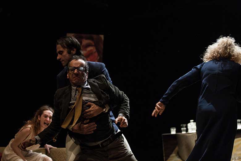 "Chi ha paura di Virginia Woolf": Carneficina della vita coniugale 