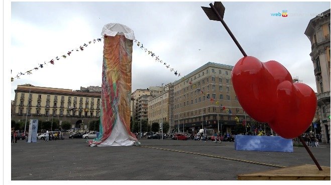 Un fallo è sempre un fallo? Sul Pulcinella di Gaetano Pesce a Napoli