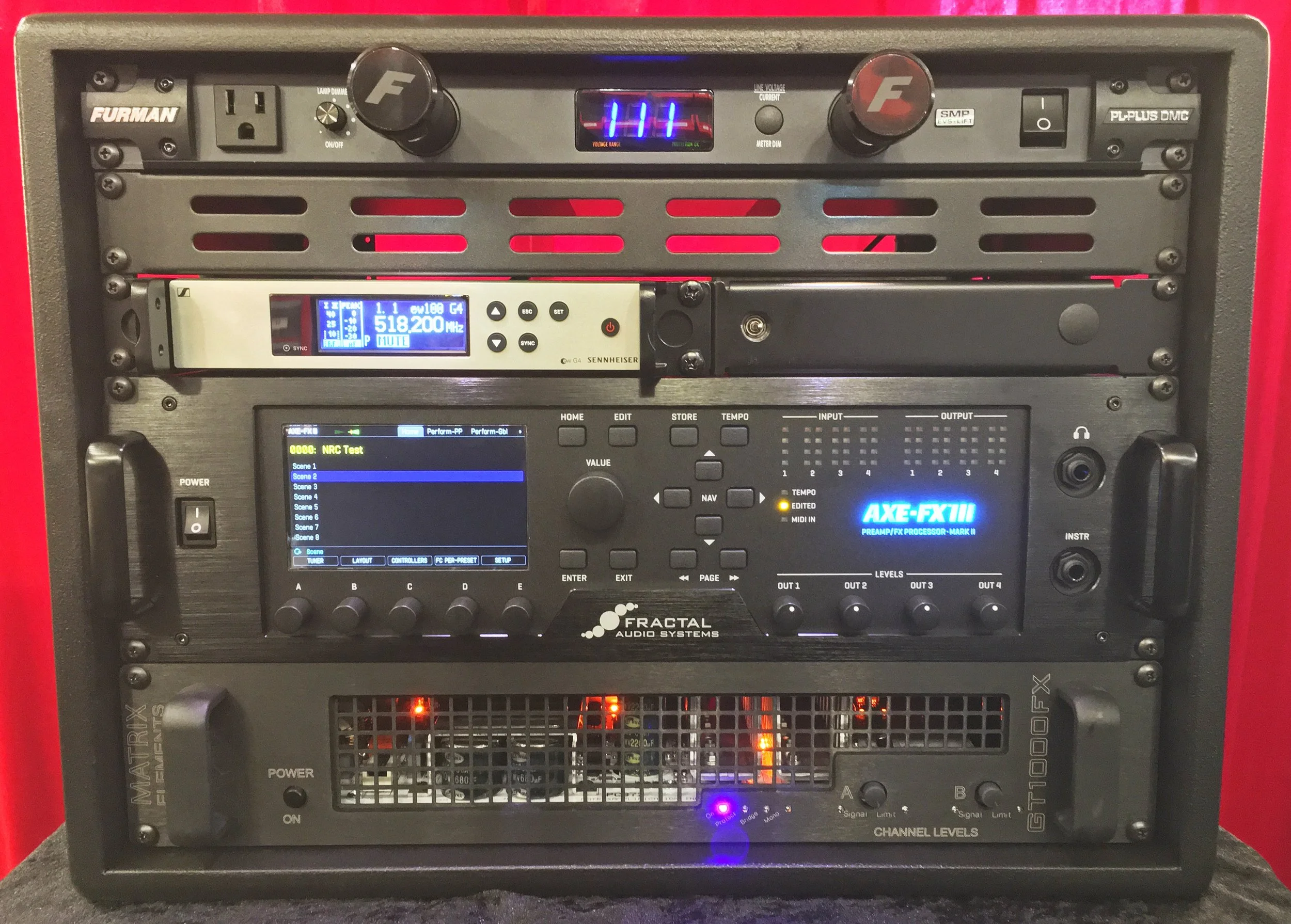 Fractal Audio AXE-FX III ラック+MIDIスイッチャー付 Fractal Audio AXE-FX III ラック+MIDIスイッチャー付 Fractal