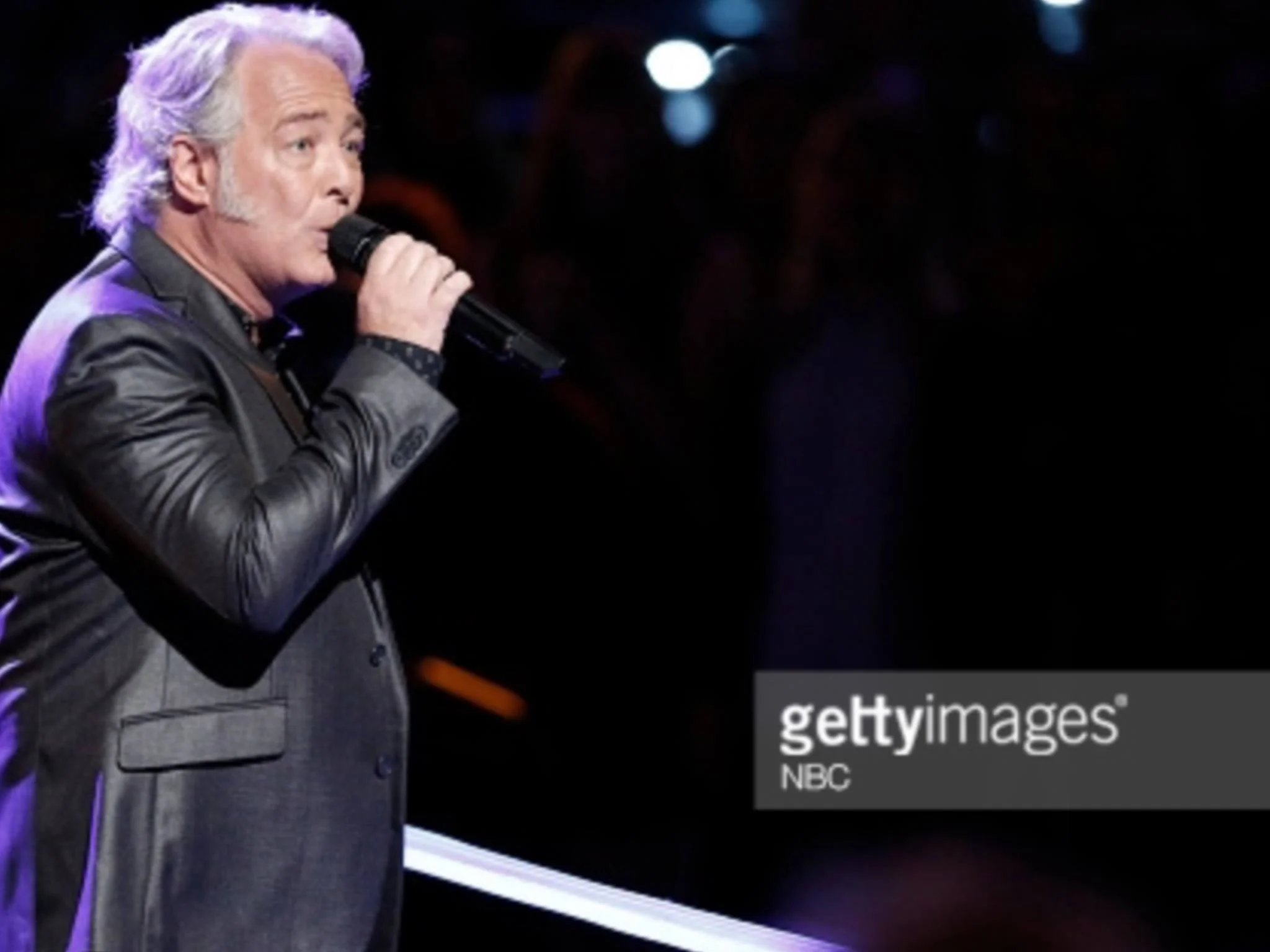 Dan with Mic Battle.jpg