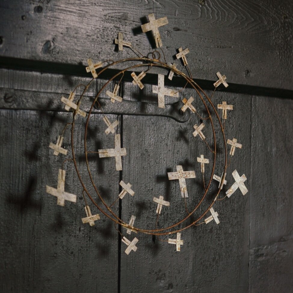 Mistletoe Wreath with LEDs