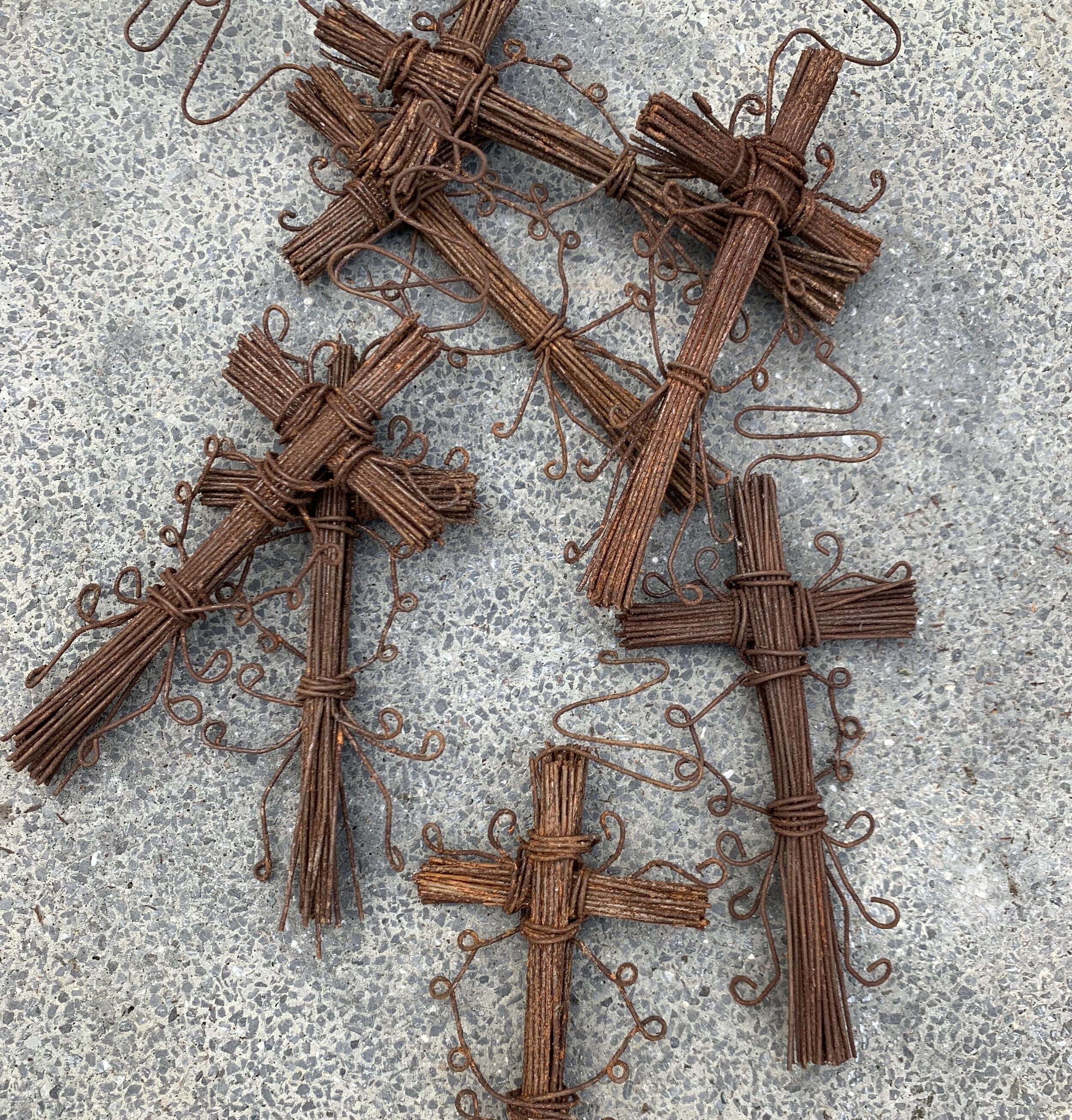 Decorative Rusty Wire Crosses