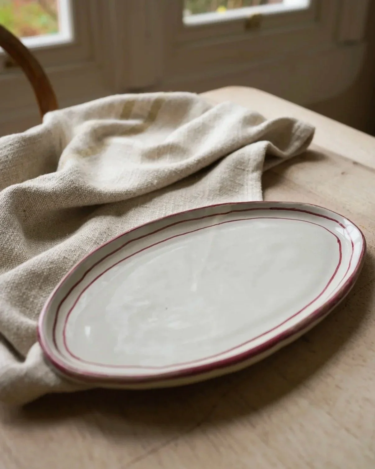 Hand+Painted+Red+Stripe+Oval+Dish+.jpg