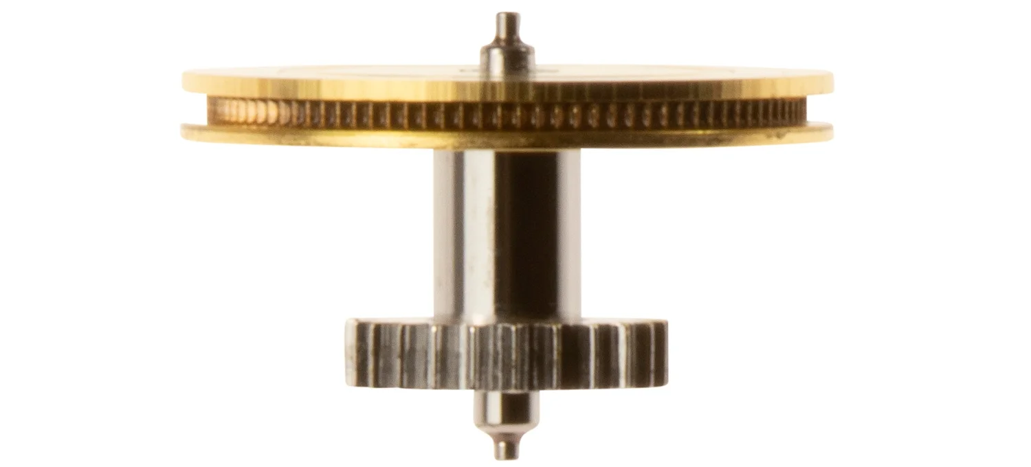The wheel upon which the scissor lever drives the automatic mechanism.