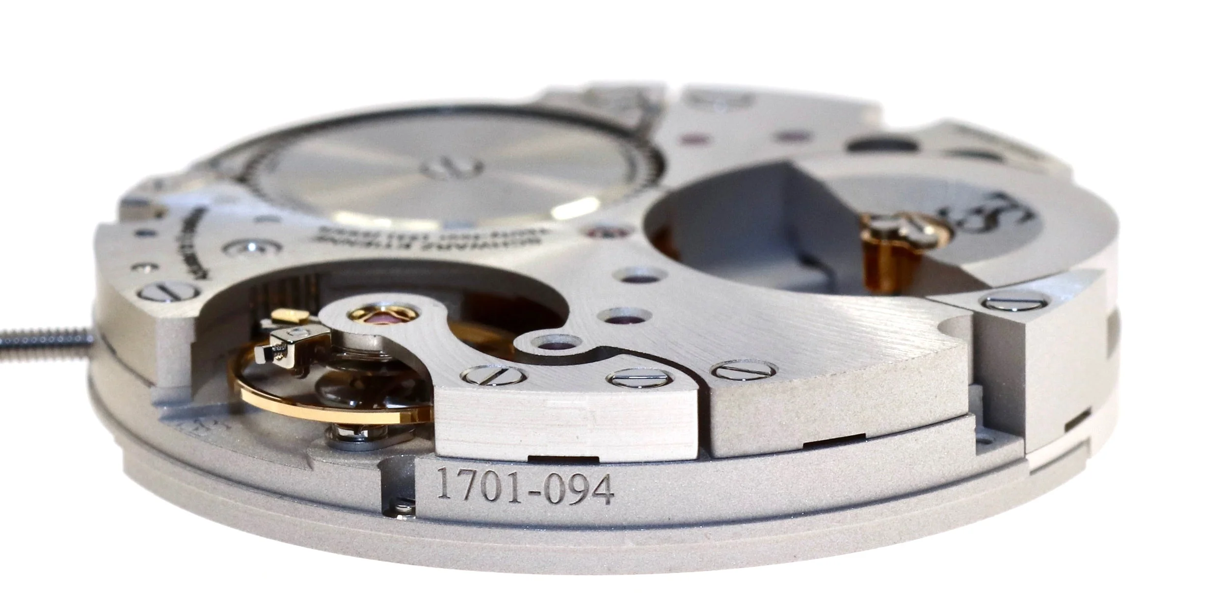 Profile showing the unique serial number of each calibre engraved on the side of the mvt.